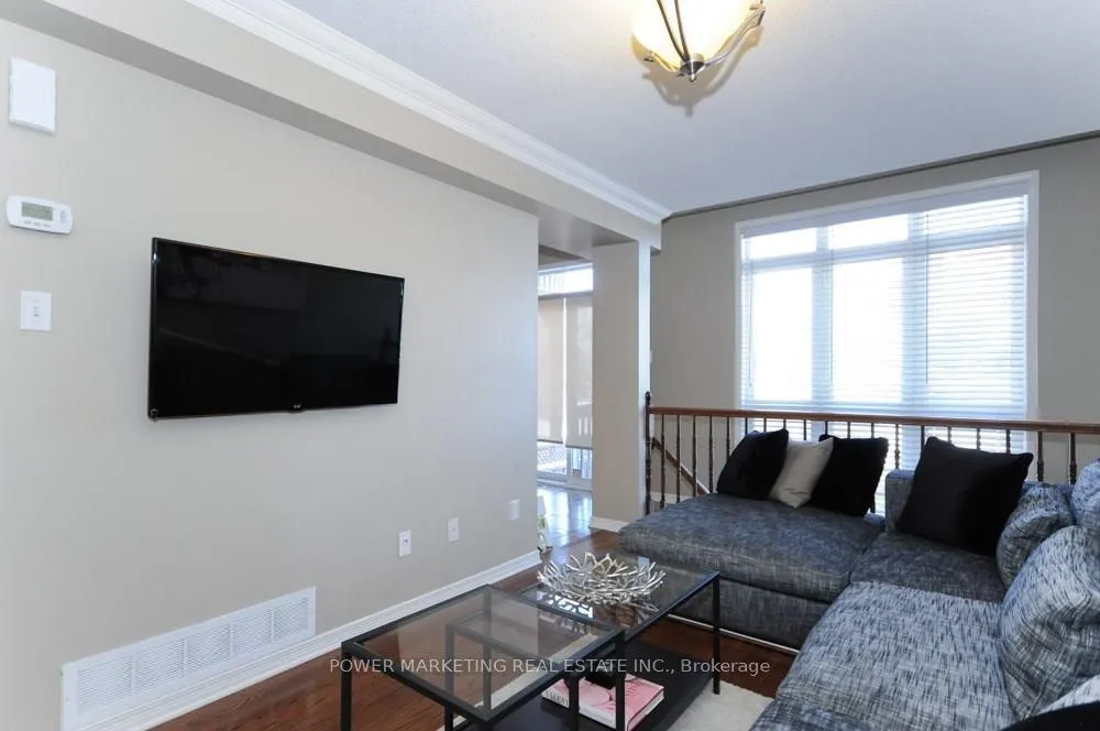 Photo 11 of 277 Freedom Private, Ottawa, Riverview Park — HOMEH