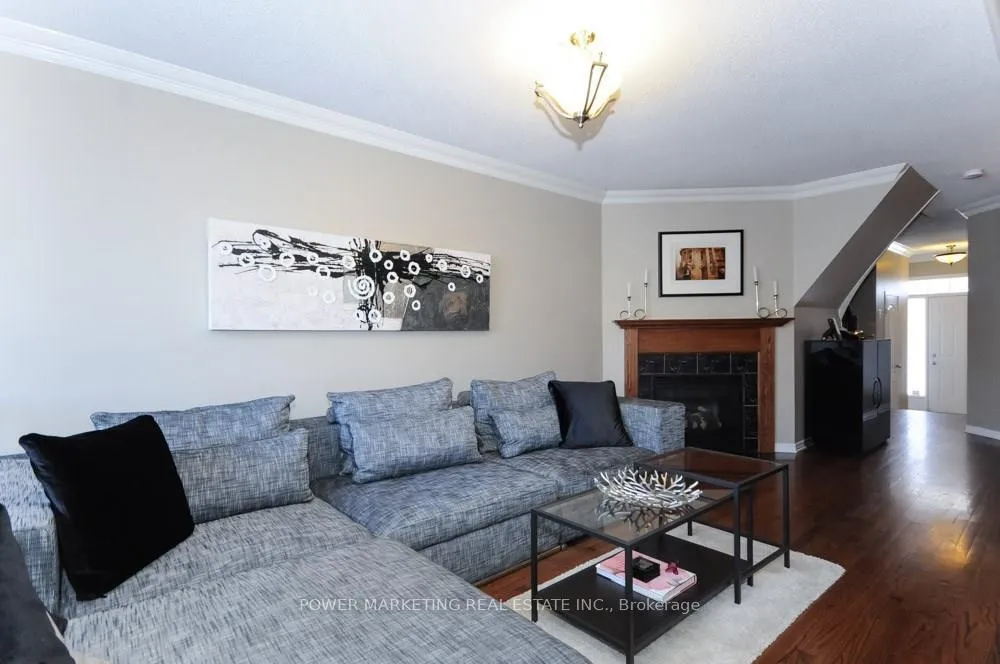 Photo 12 of 277 Freedom Private, Ottawa, Riverview Park — HOMEH