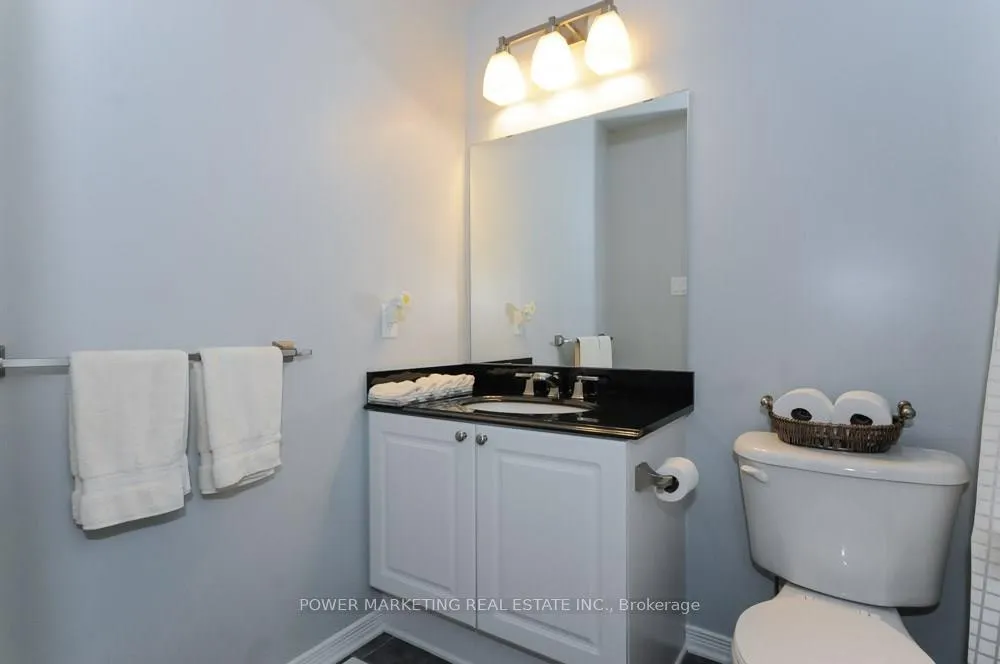 Photo 24 of 277 Freedom Private, Ottawa, Riverview Park — HOMEH