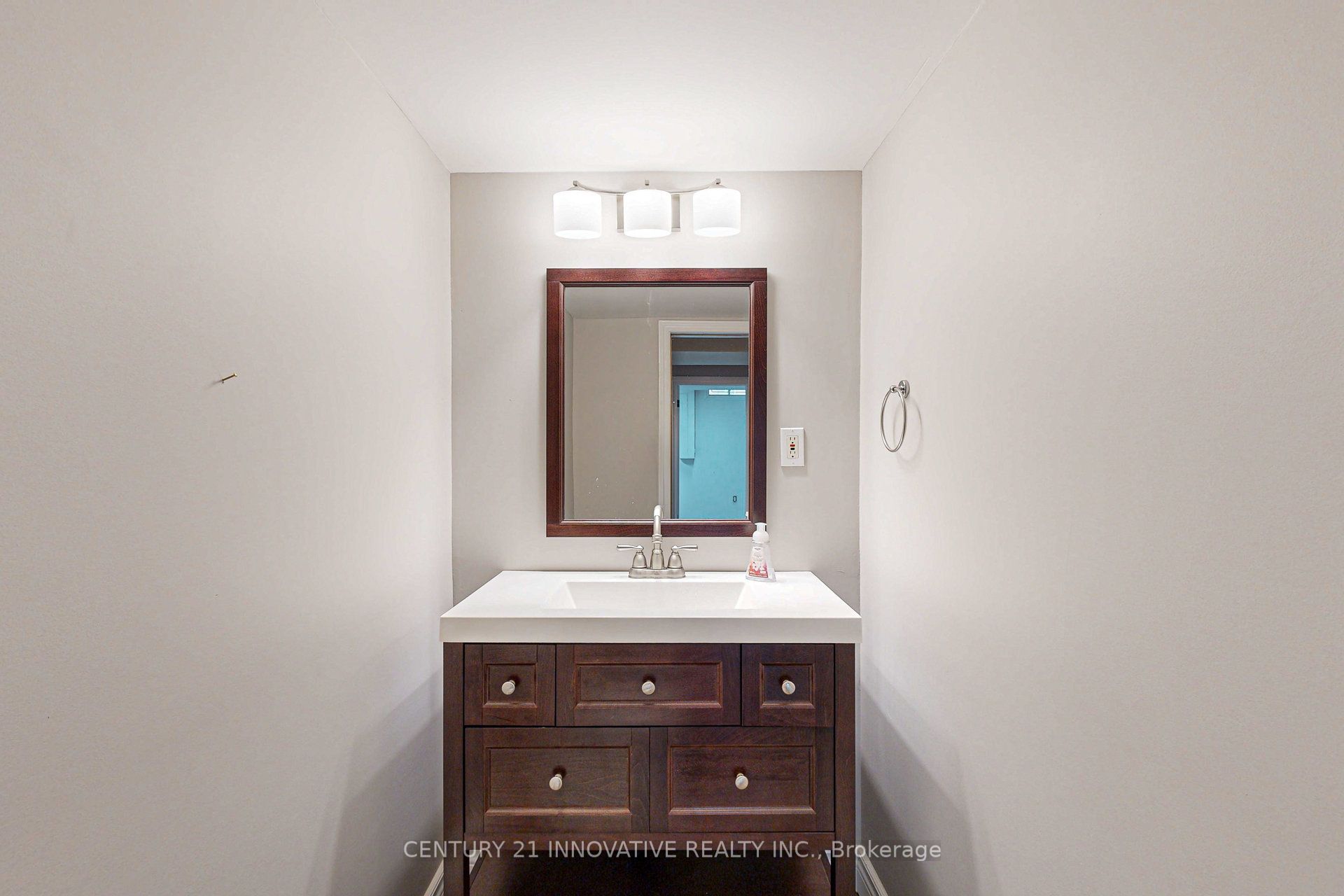 Photo 56 of 77 Rolling Acres Drive, Whitby, Rolling Acres — HOMEH