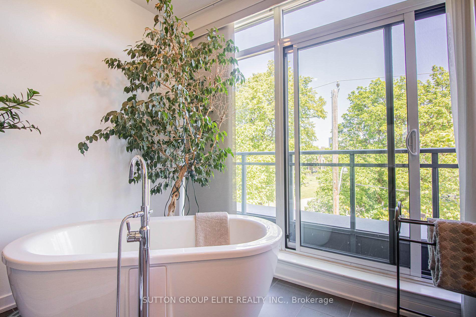 Photo 34 of 28B Givins Street, Toronto, Trinity-Bellwoods — HOMEH