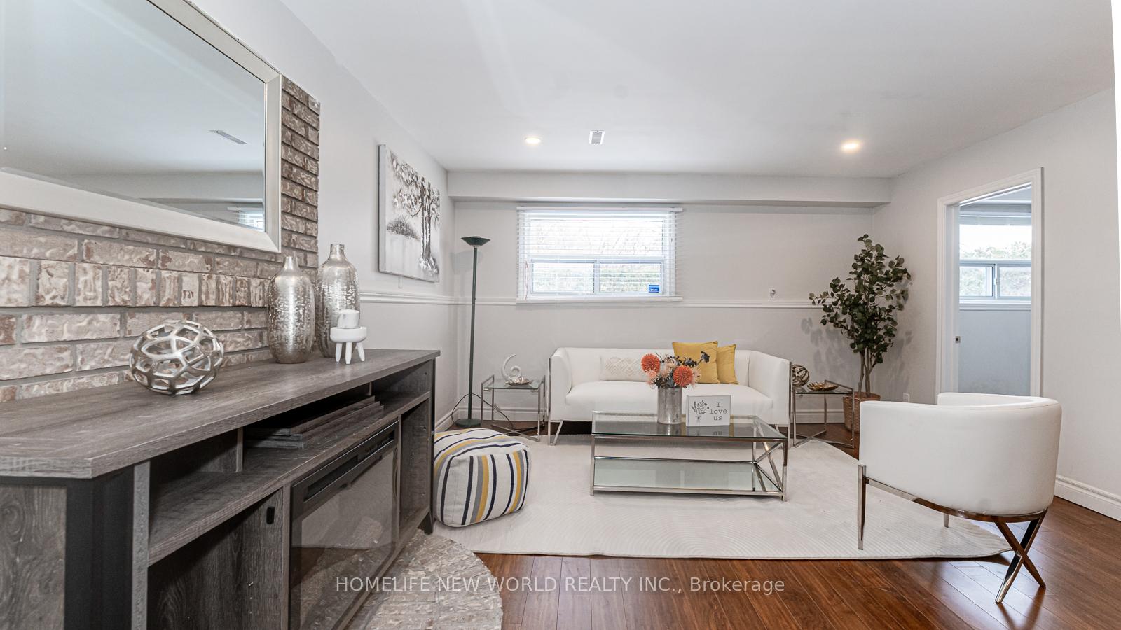 Photo 12 of 35 Applemore Road, Scarborough, Malvern — HOMEH