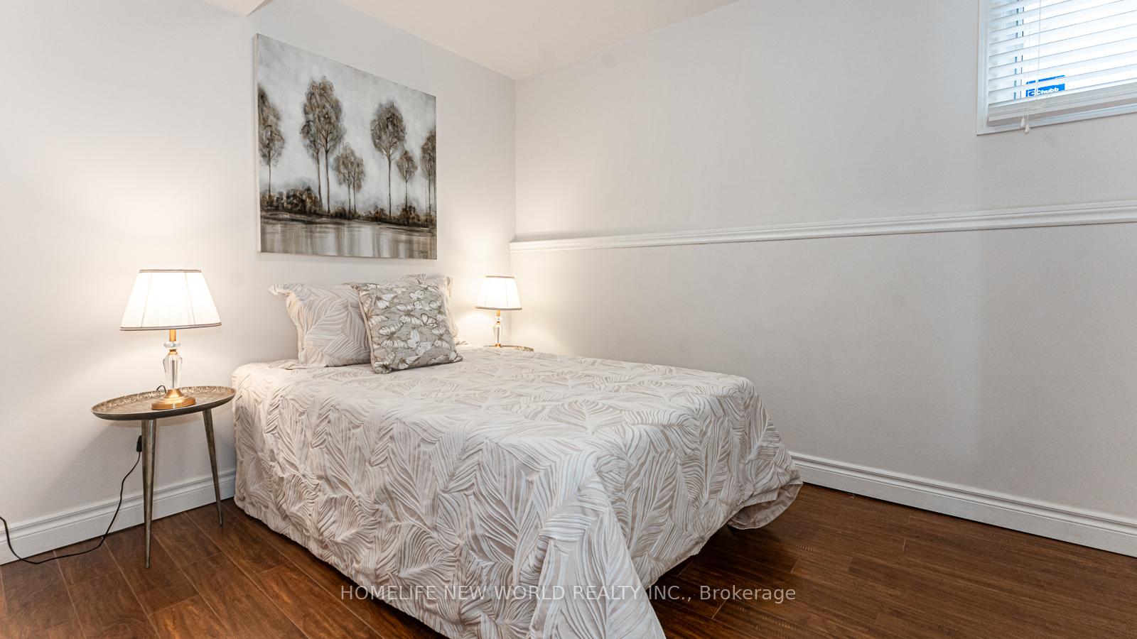 Photo 25 of 35 Applemore Road, Scarborough, Malvern — HOMEH