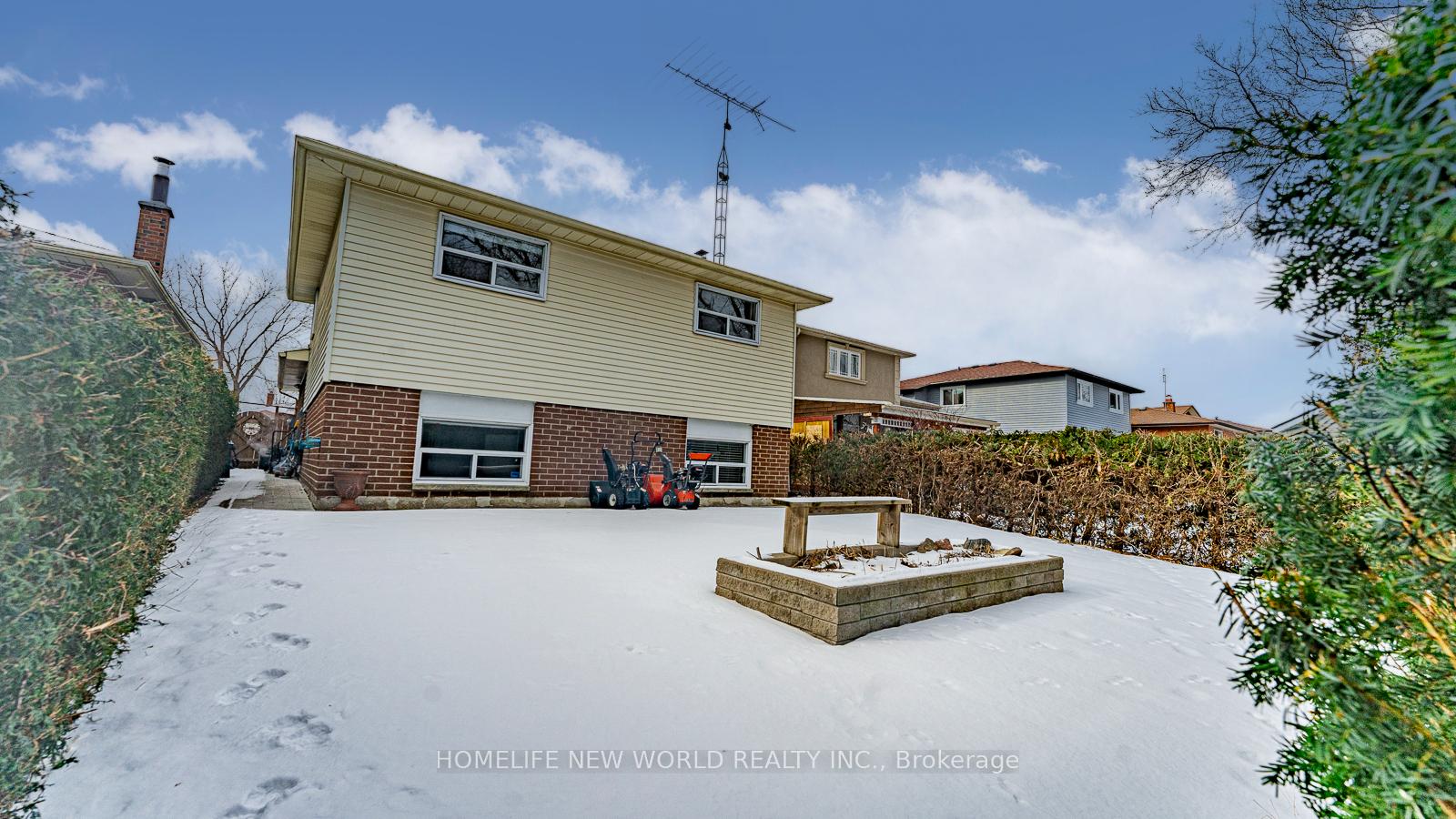 Photo 31 of 35 Applemore Road, Scarborough, Malvern — HOMEH