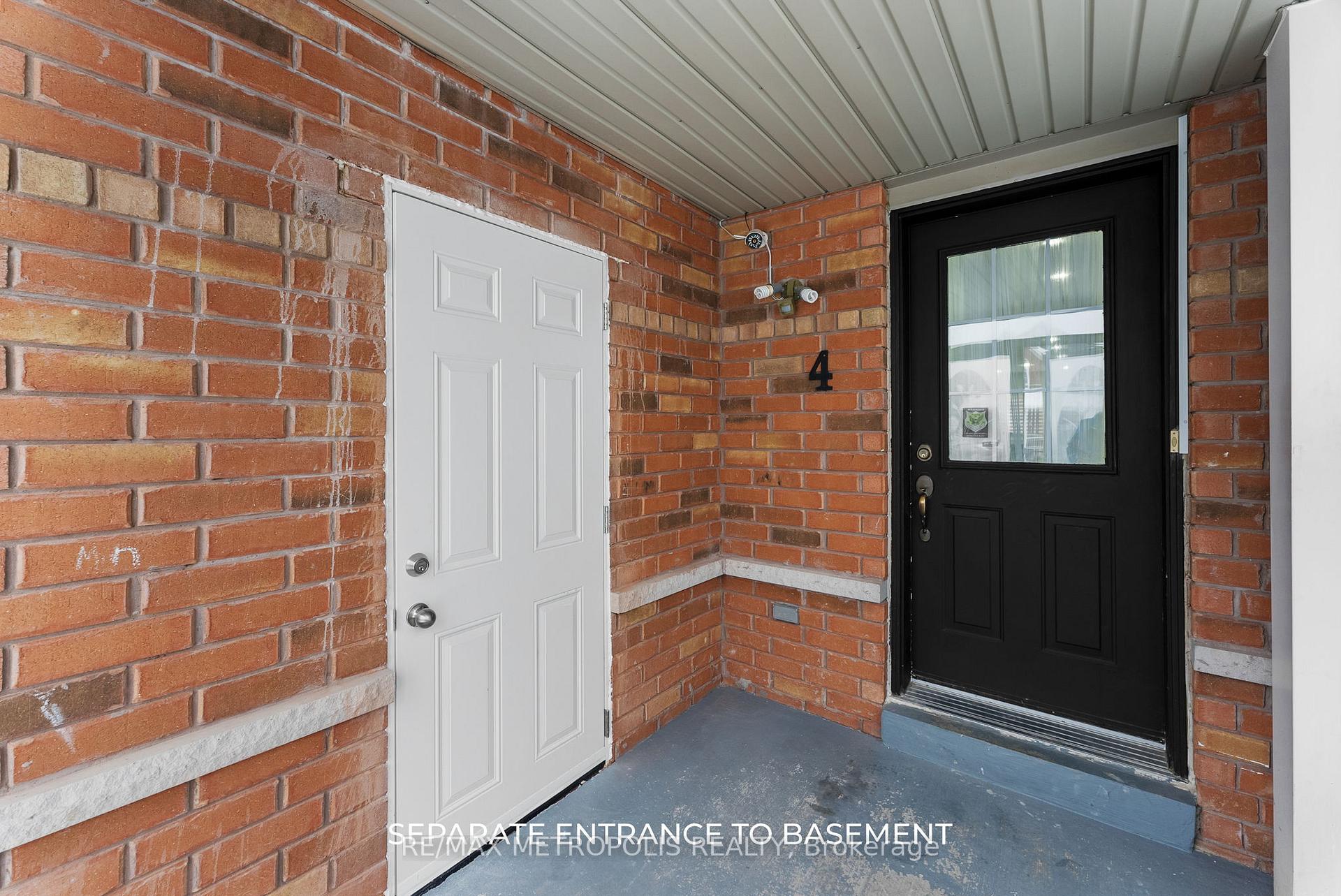 Photo 25 of Unit Upper, 4 Grosbeak Crescent, Scarborough, Rouge — HOMEH