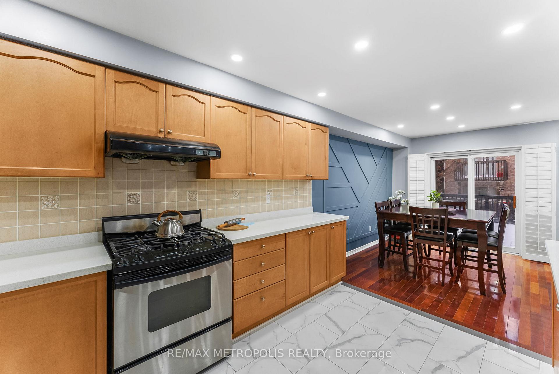 Photo 32 of Unit Upper, 4 Grosbeak Crescent, Scarborough, Rouge — HOMEH