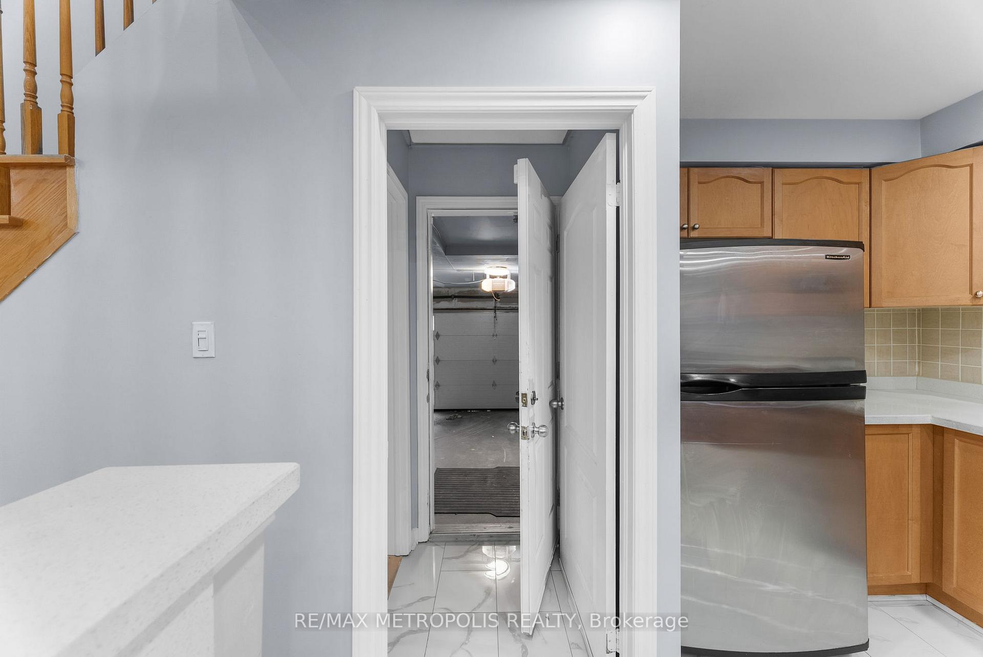 Photo 37 of Unit Upper, 4 Grosbeak Crescent, Scarborough, Rouge — HOMEH