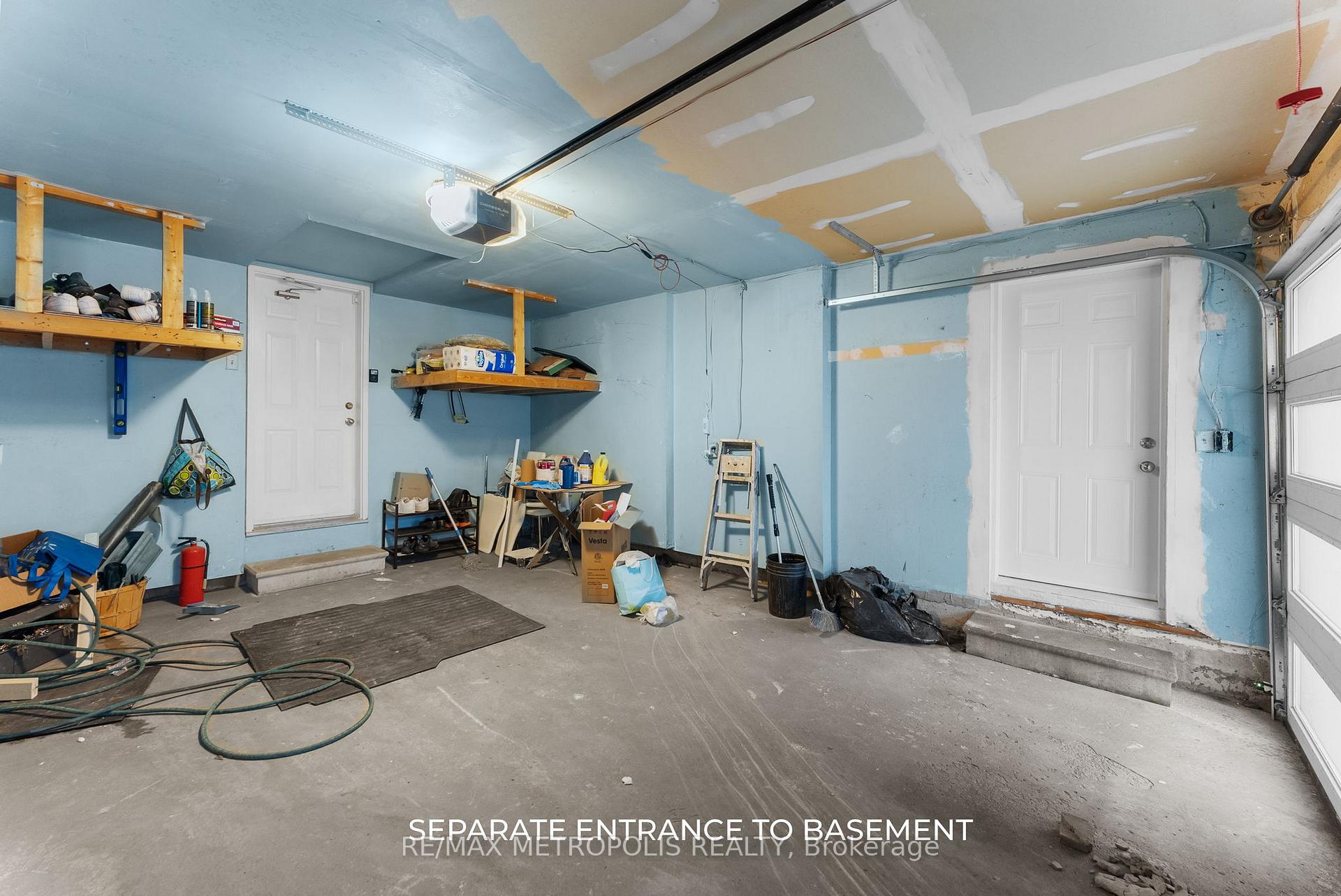 Photo 20 of Unit Upper, 4 Grosbeak Crescent, Scarborough, Rouge — HOMEH