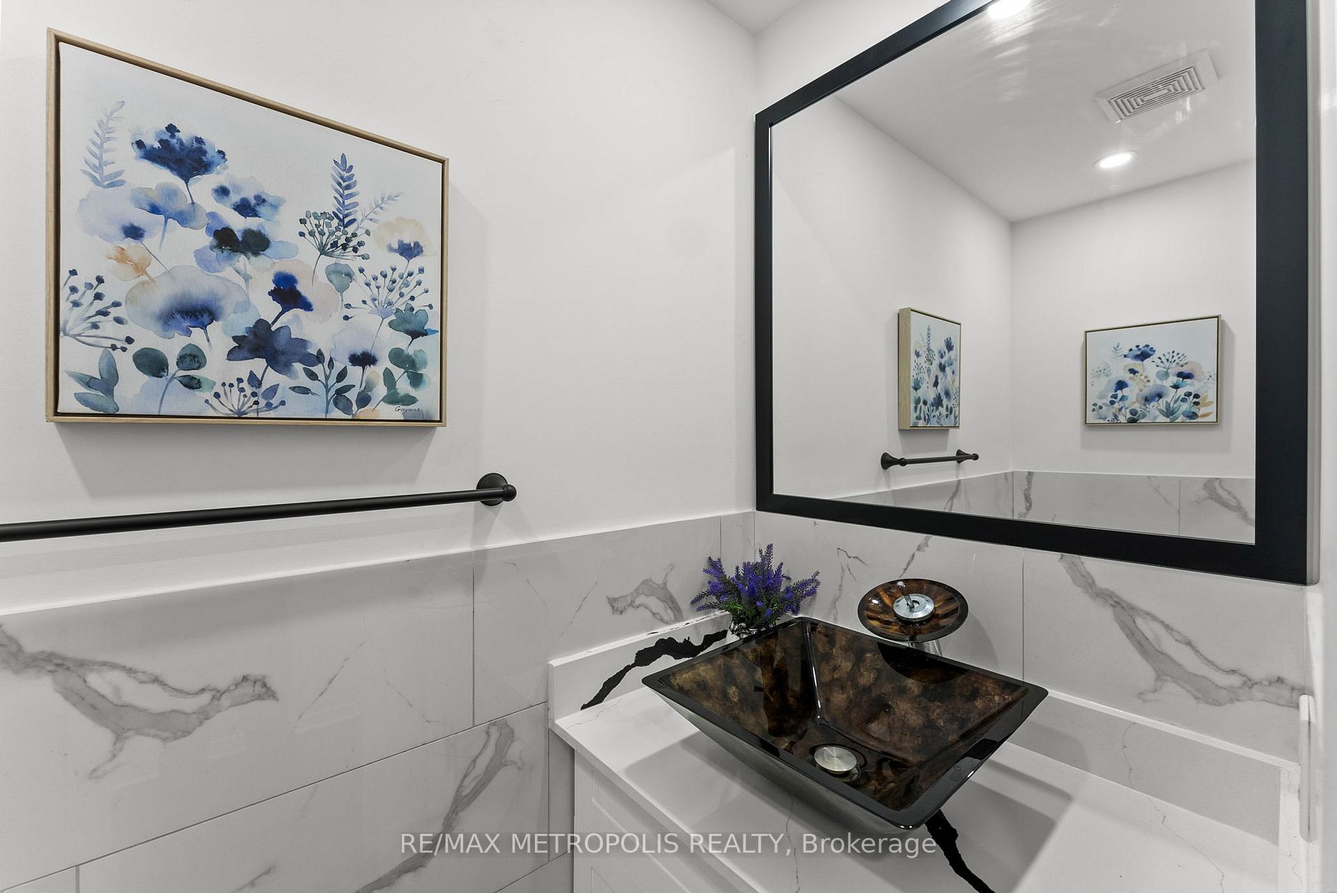 Photo 41 of Unit Upper, 4 Grosbeak Crescent, Scarborough, Rouge — HOMEH