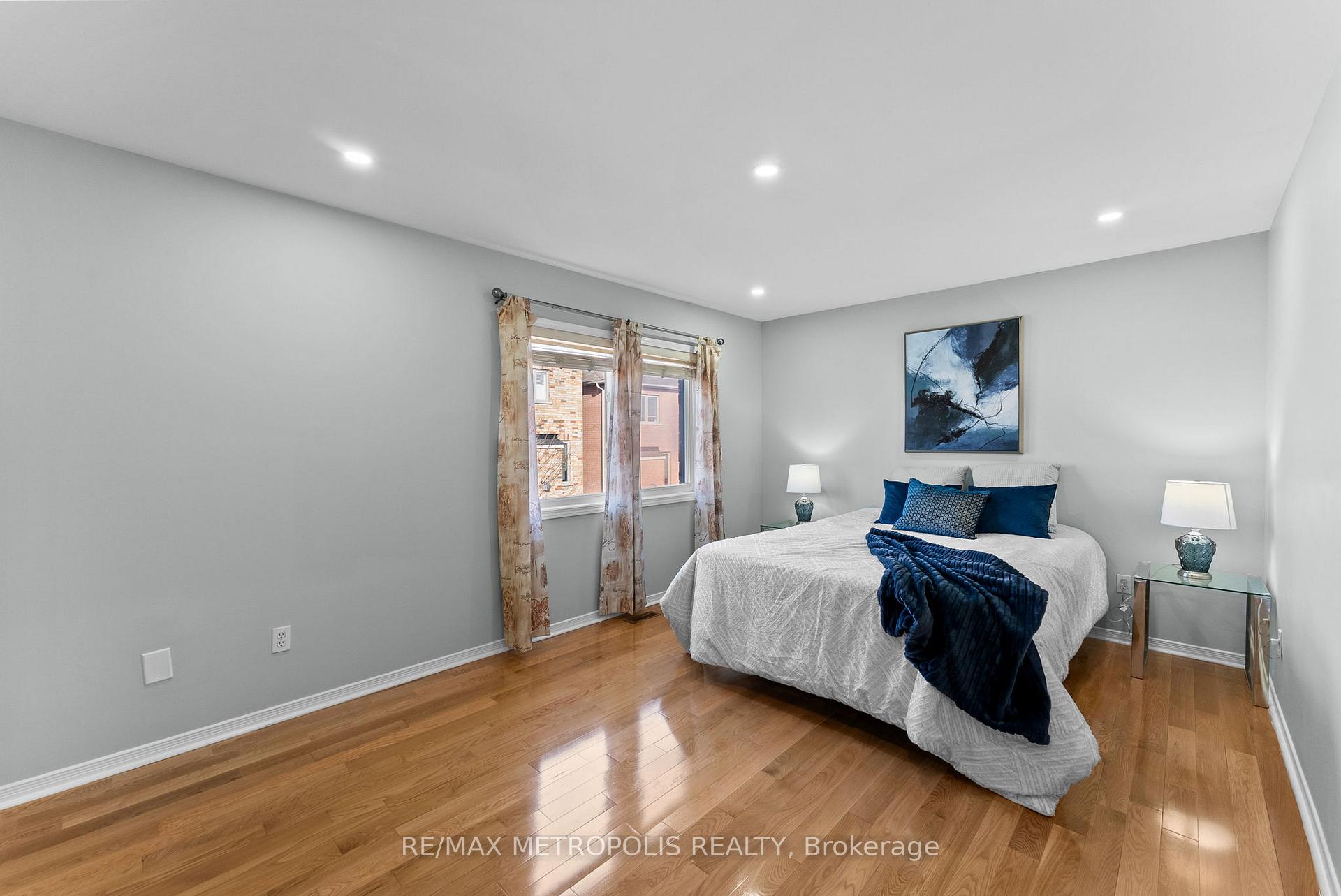 Photo 44 of Unit Upper, 4 Grosbeak Crescent, Scarborough, Rouge — HOMEH