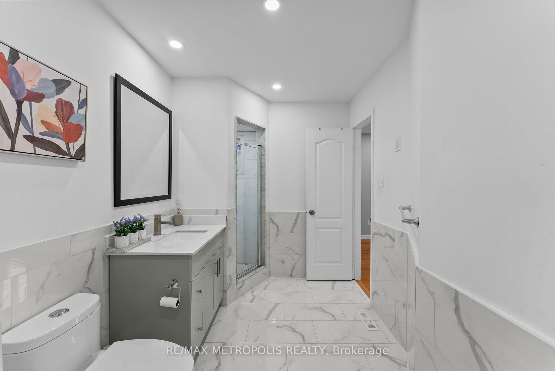 Photo 47 of Unit Upper, 4 Grosbeak Crescent, Scarborough, Rouge — HOMEH