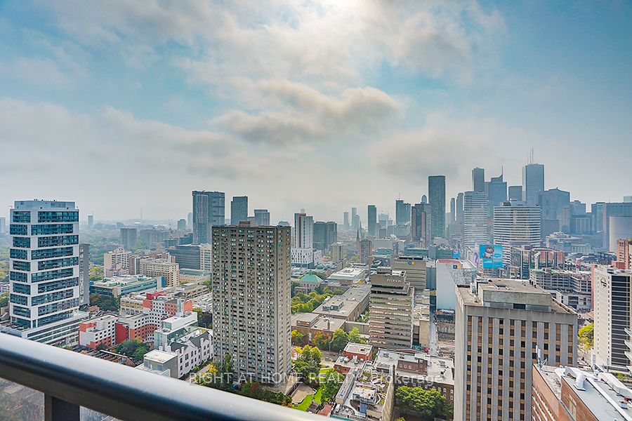 Photo 38 of Unit 3509, 21 Carlton Street, Toronto, Church-Yonge Corridor — HOMEH