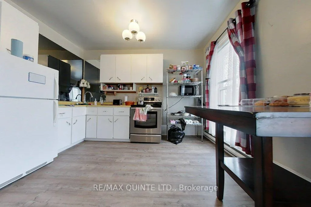 Photo 10 of 15 1/2 Forin Street, Belleville, Belleville Ward — HOMEH
