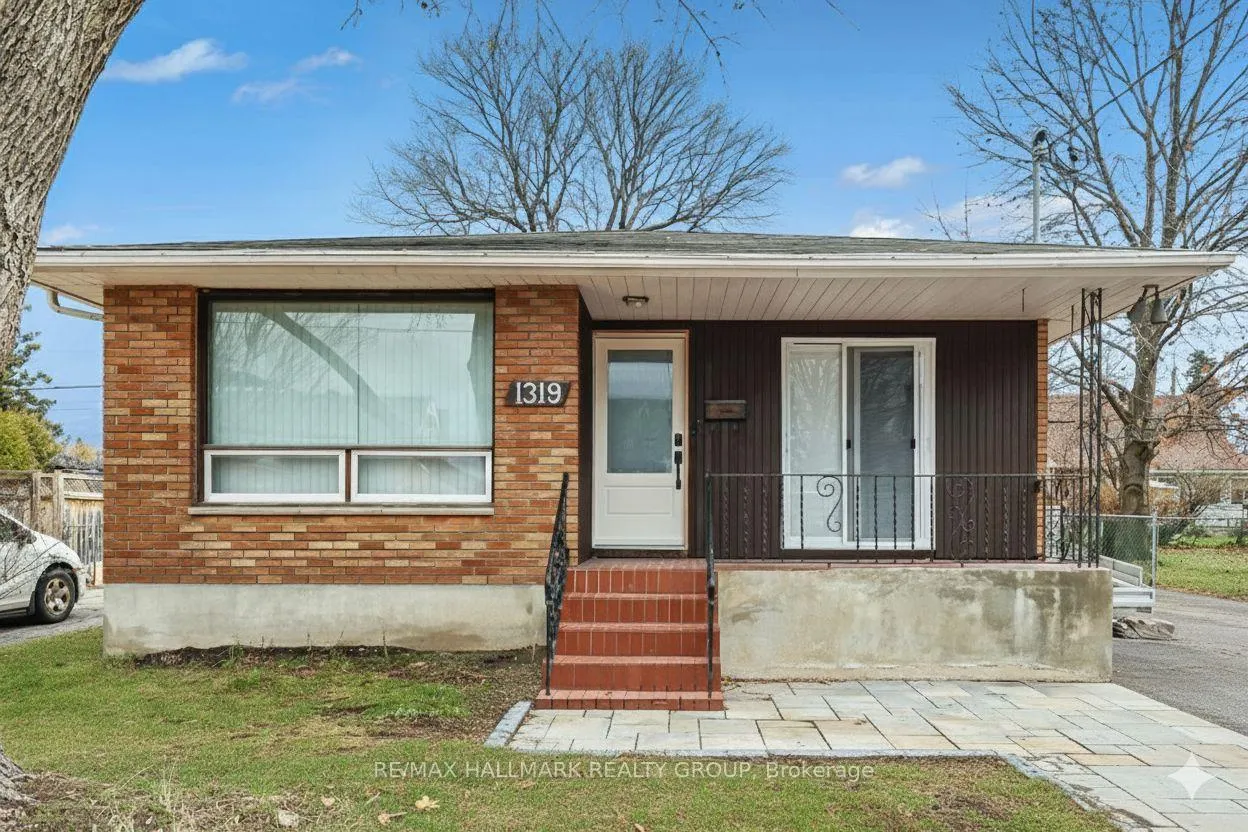 Photo 1 of Unit B, 1319 N Avenue, Ottawa, Eastway Gardens/Industrial Park — HOMEH