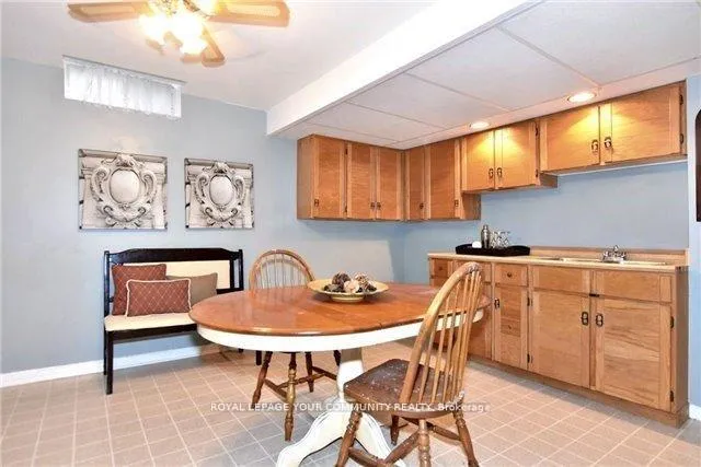 Photo 12 of 51 Falan Heights Crescent, Aurora, Aurora Heights — HOMEH