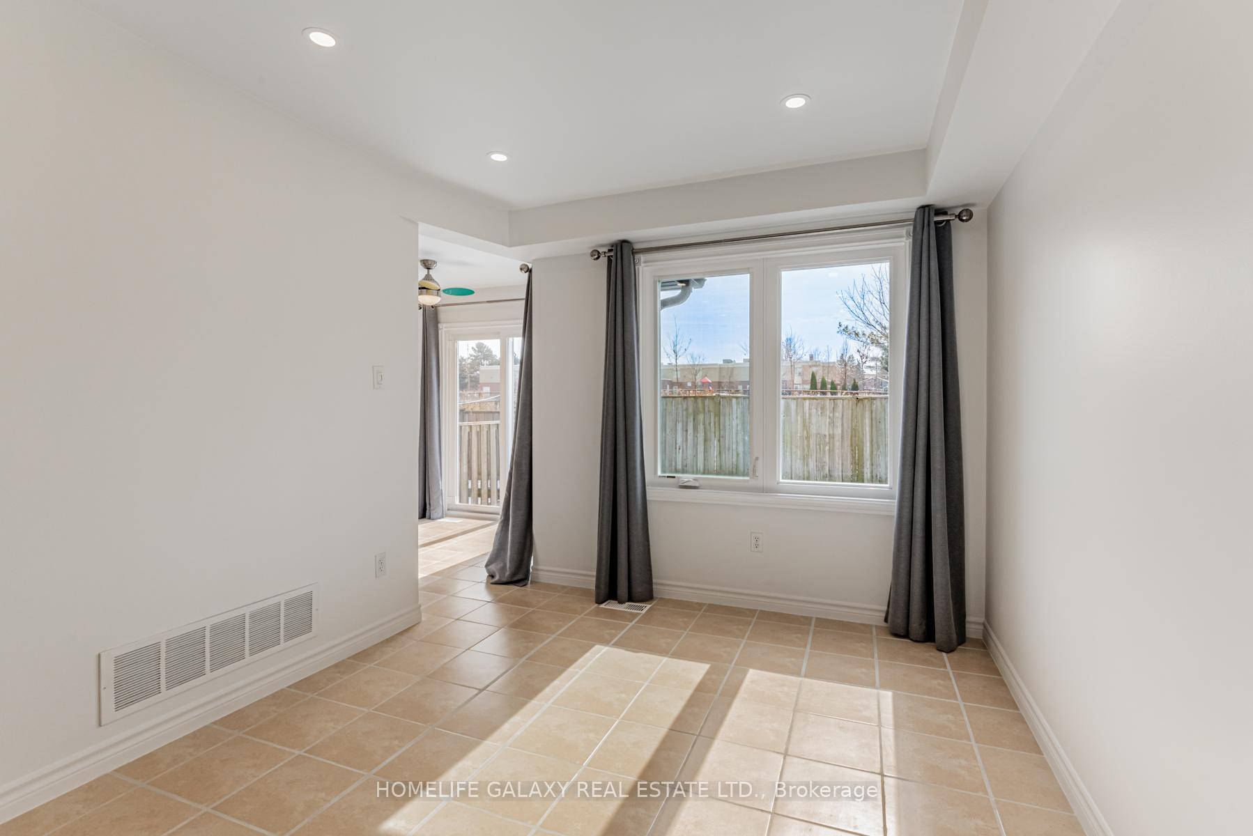 Photo 7 of Unit 19, 38 Scarfair Path Way, Scarborough, Malvern — HOMEH