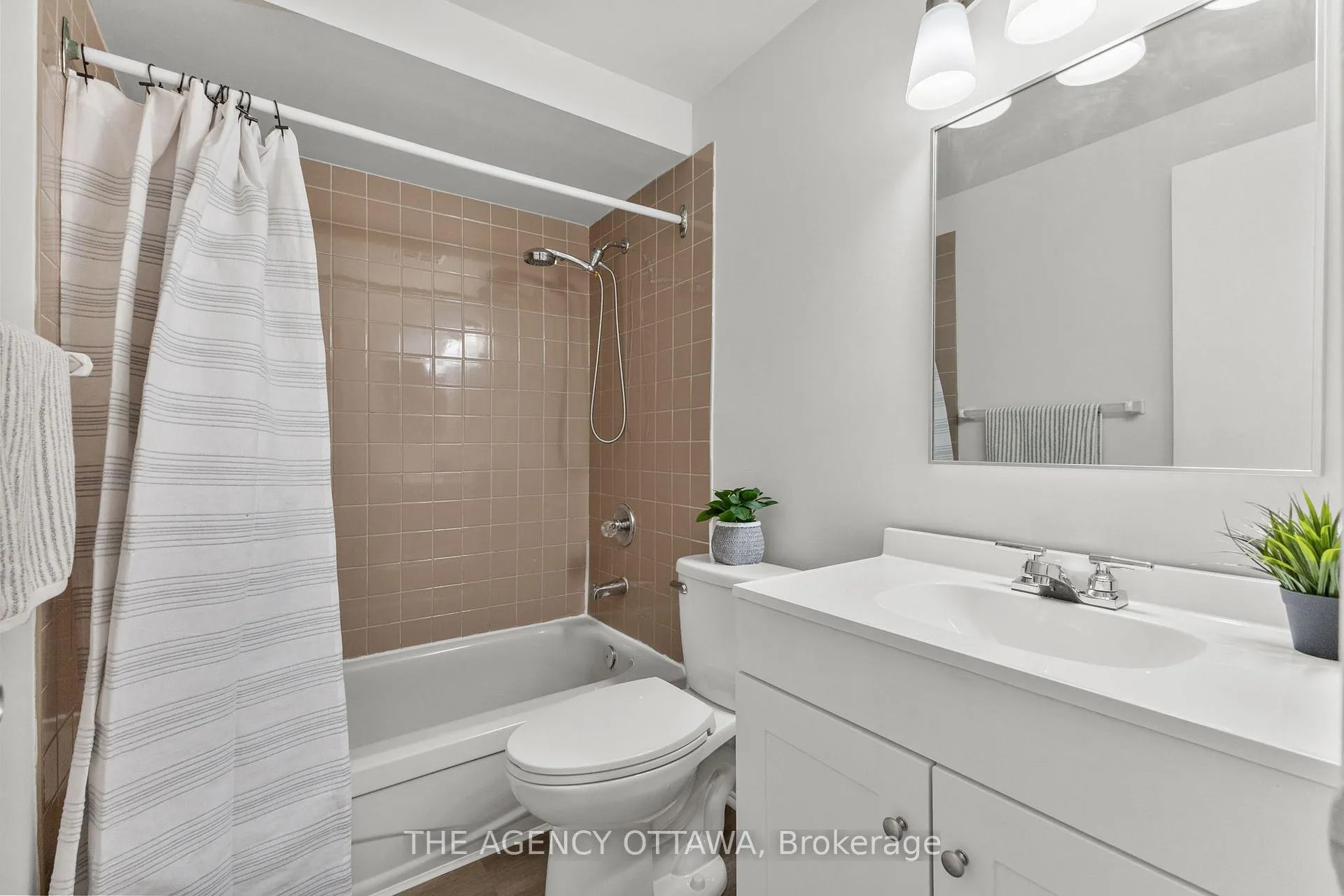 Photo 147 of 602 Seyton Drive, Ottawa, Westcliffe Estates — HOMEH