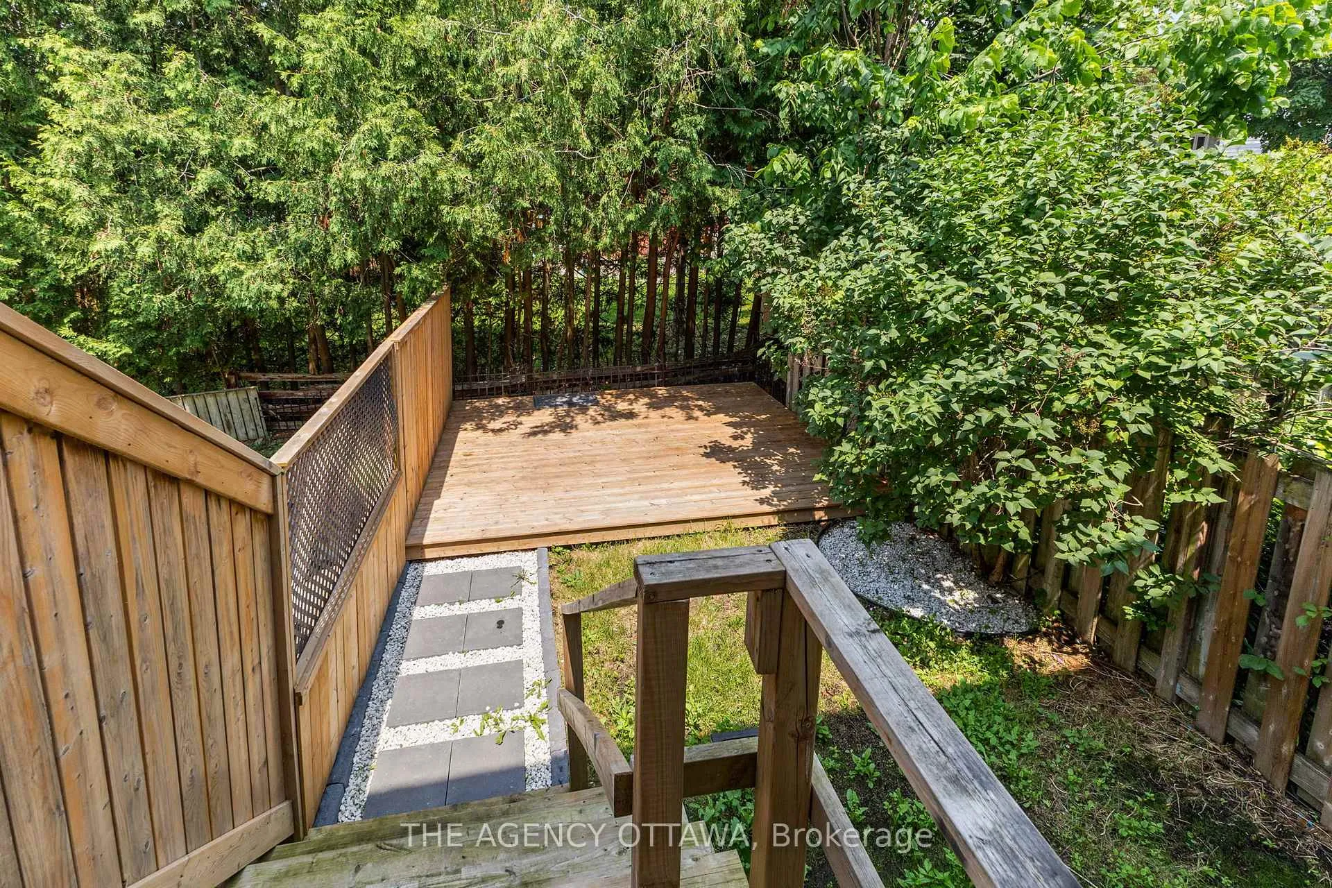 Photo 205 of 602 Seyton Drive, Ottawa, Westcliffe Estates — HOMEH