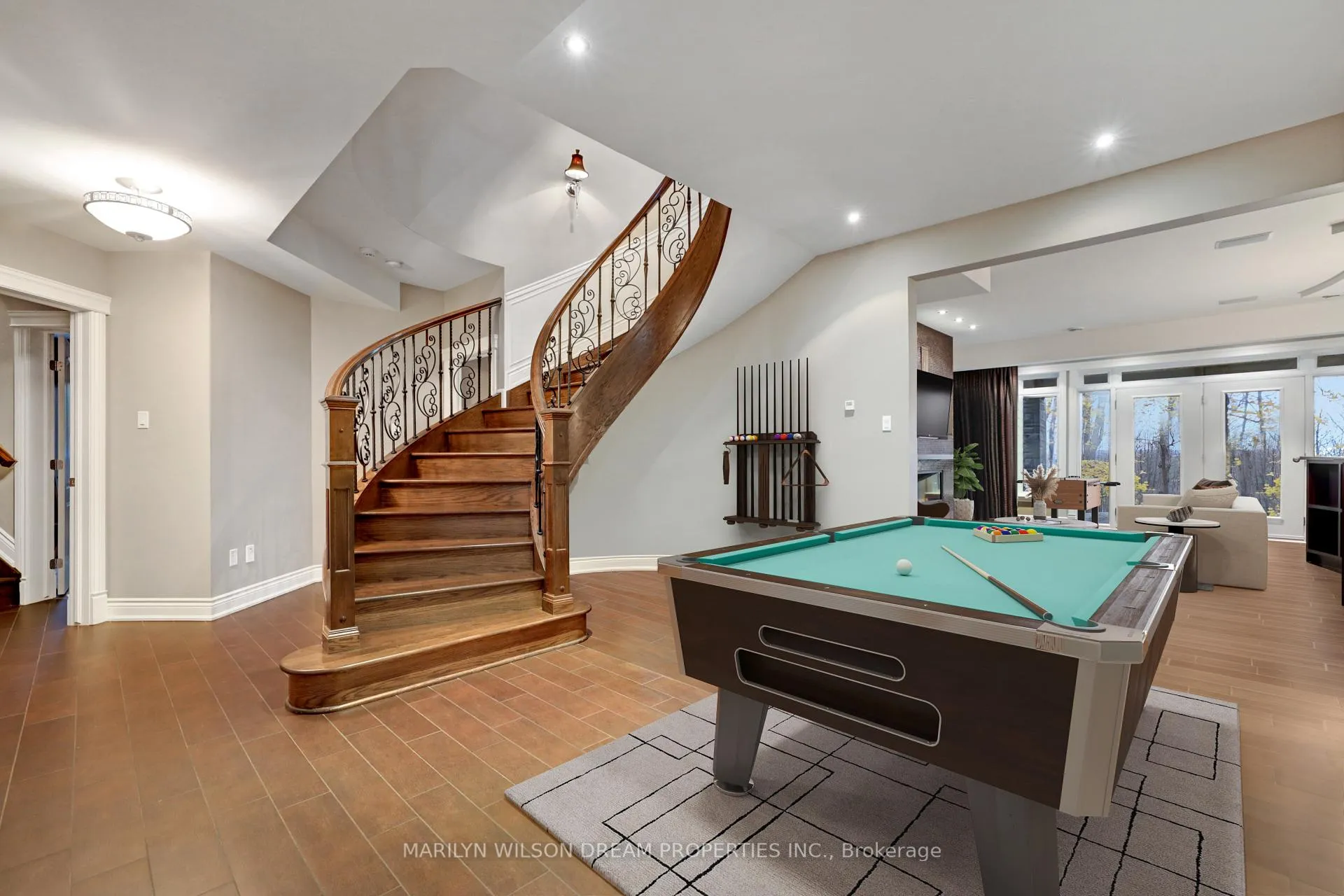 Photo 28 of 38 Rothwell Drive, Ottawa, Rothwell Heights — HOMEH