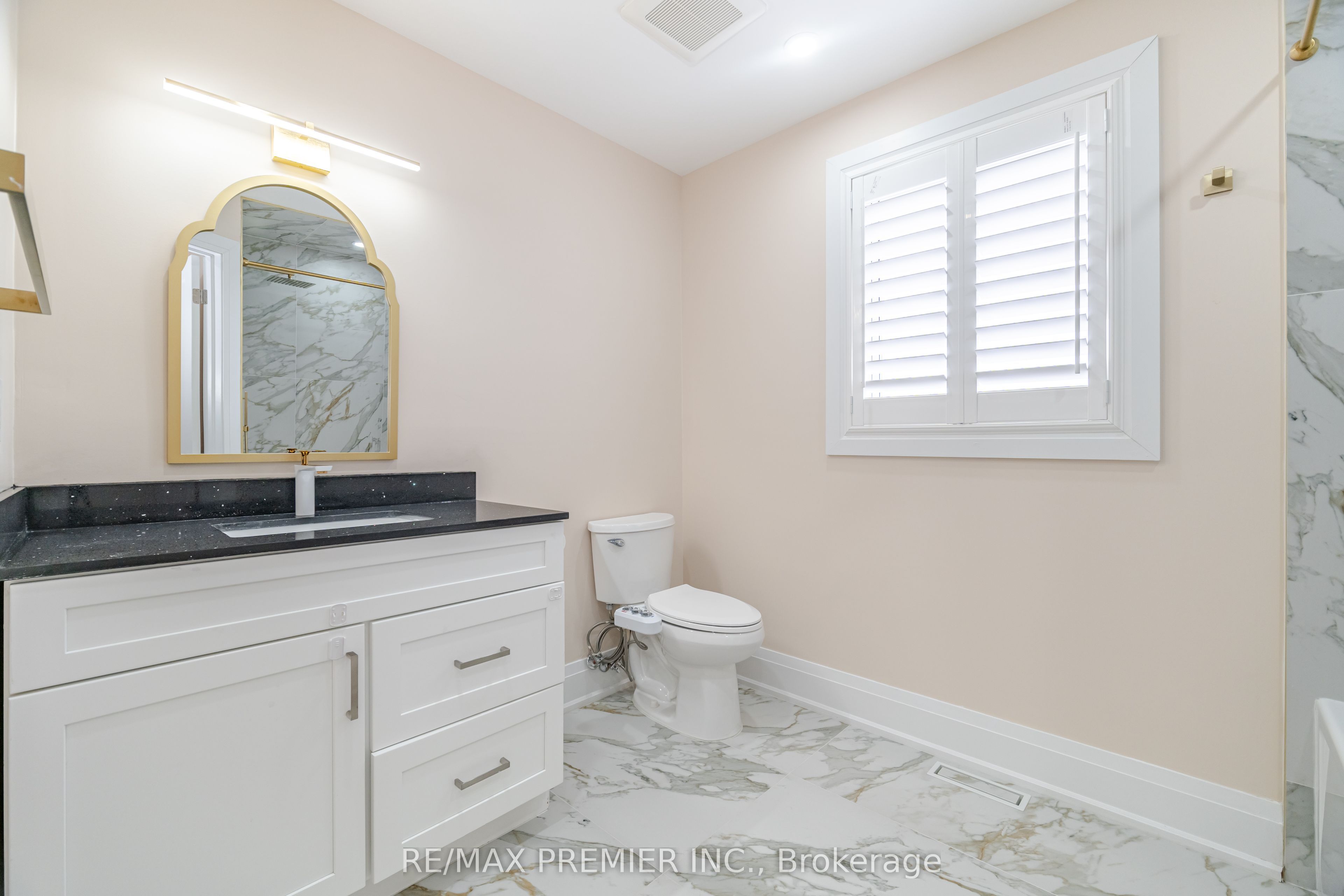 Photo 71 of 495 Fairview Road W, Mississauga, Fairview — HOMEH