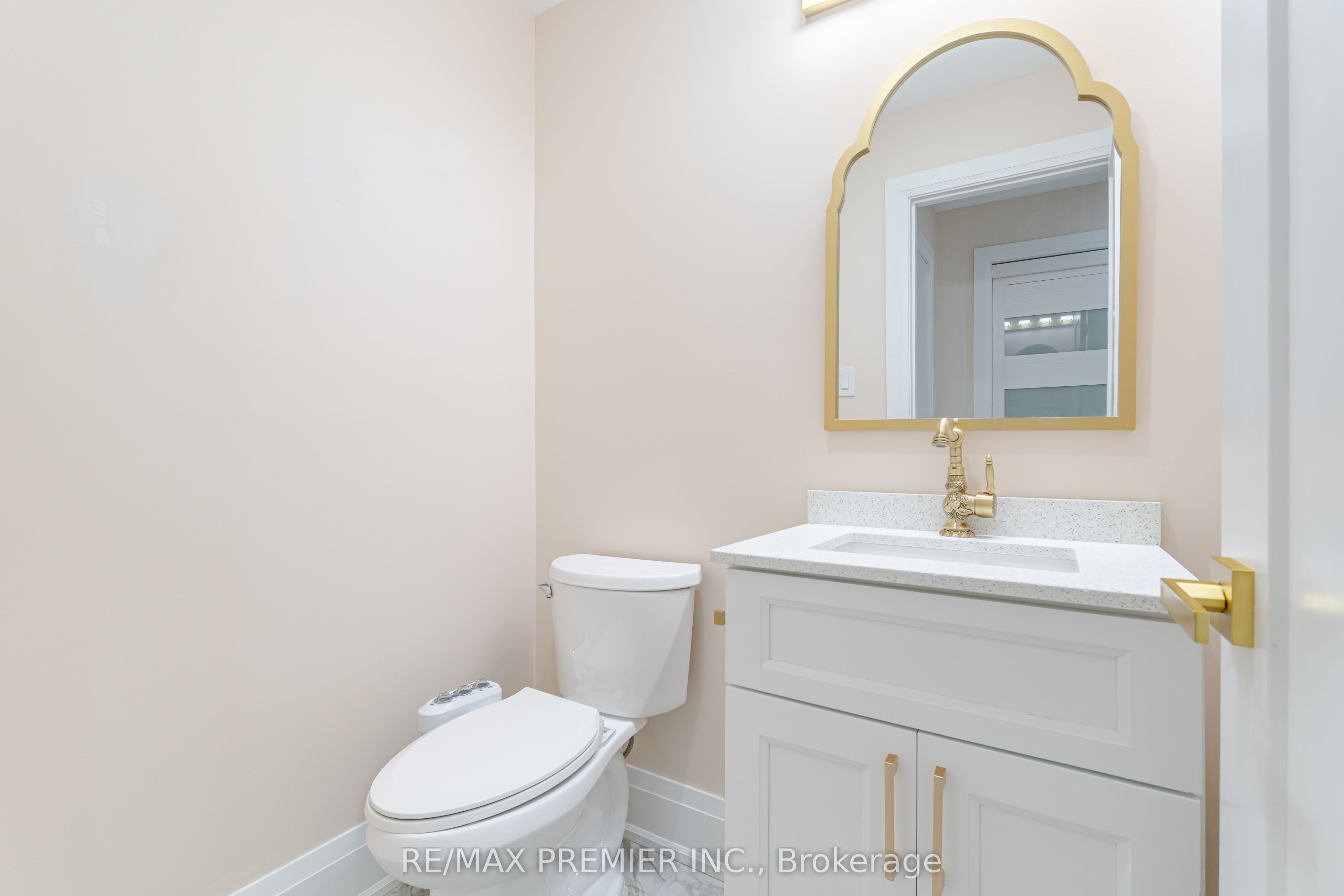 Photo 67 of 495 Fairview Road W, Mississauga, Fairview — HOMEH