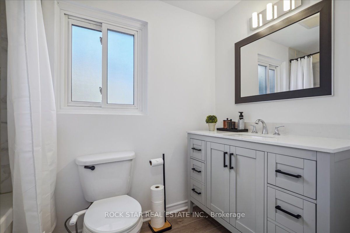 Photo 15 of 560 Camelot Drive, Oshawa, Eastdale — HOMEH