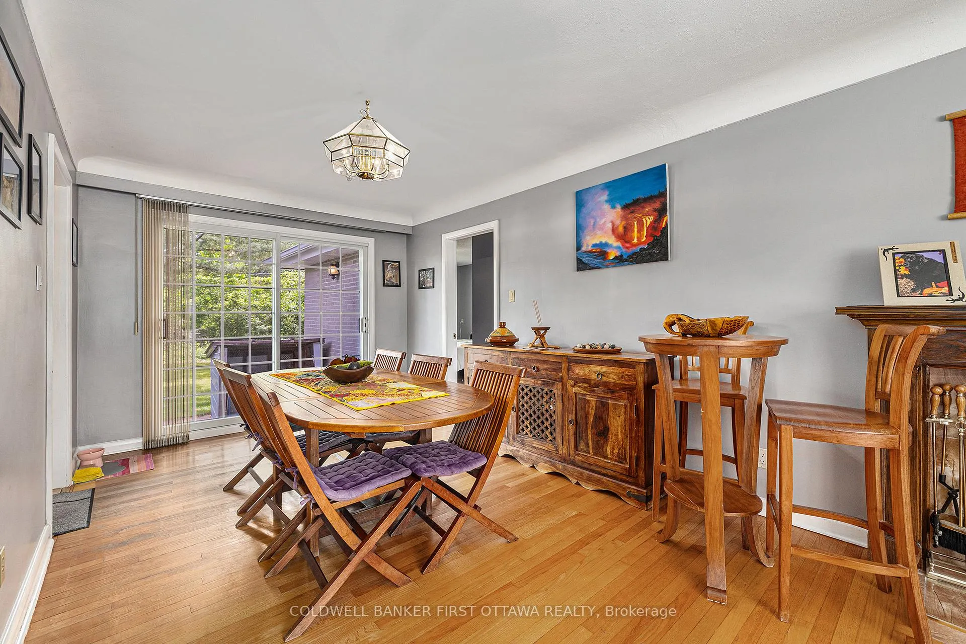 Photo 19 of 3061 Upper Otterson Place, Ottawa, Mooneys Bay/Revelstoke — HOMEH