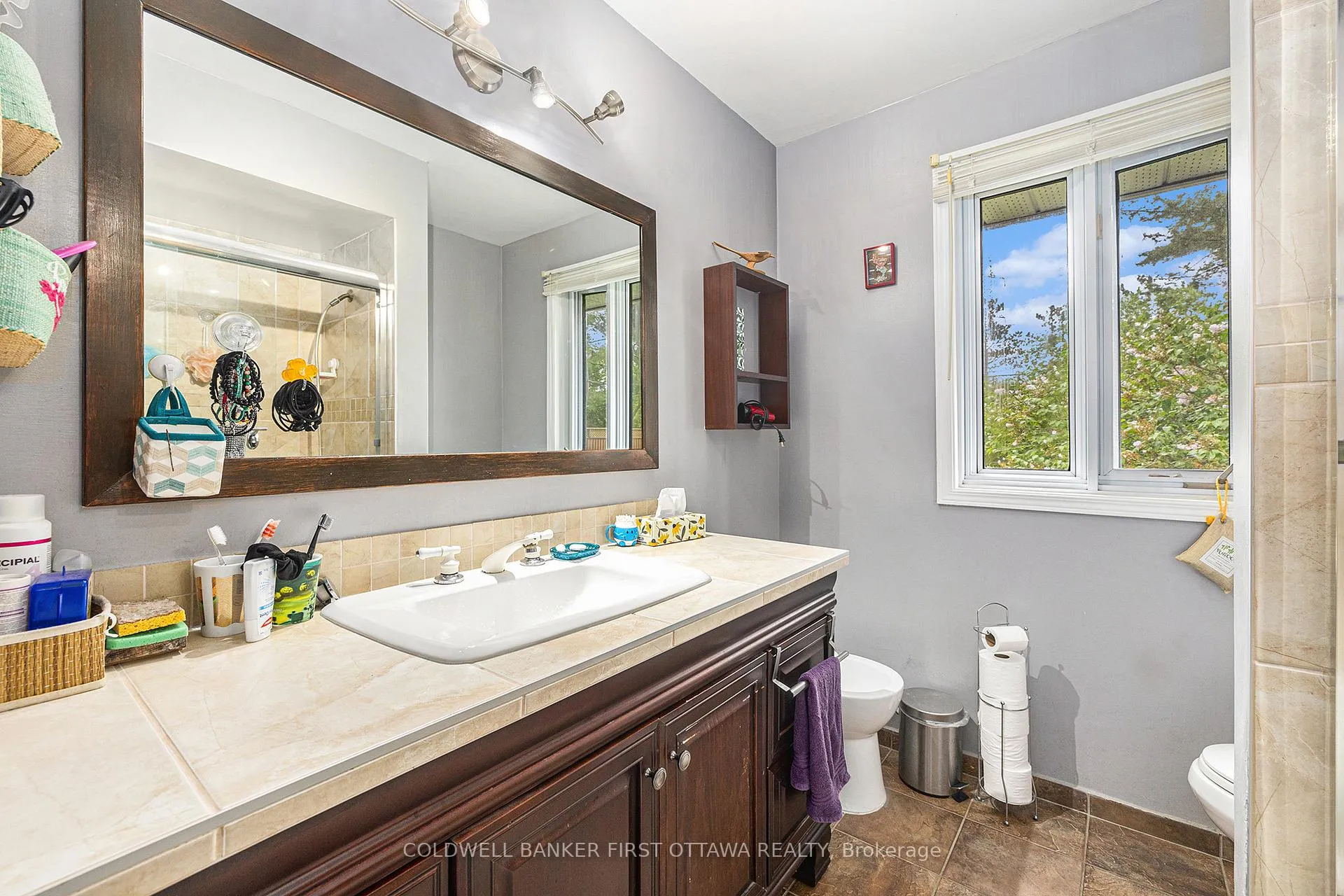 Photo 42 of 3061 Upper Otterson Place, Ottawa, Mooneys Bay/Revelstoke — HOMEH