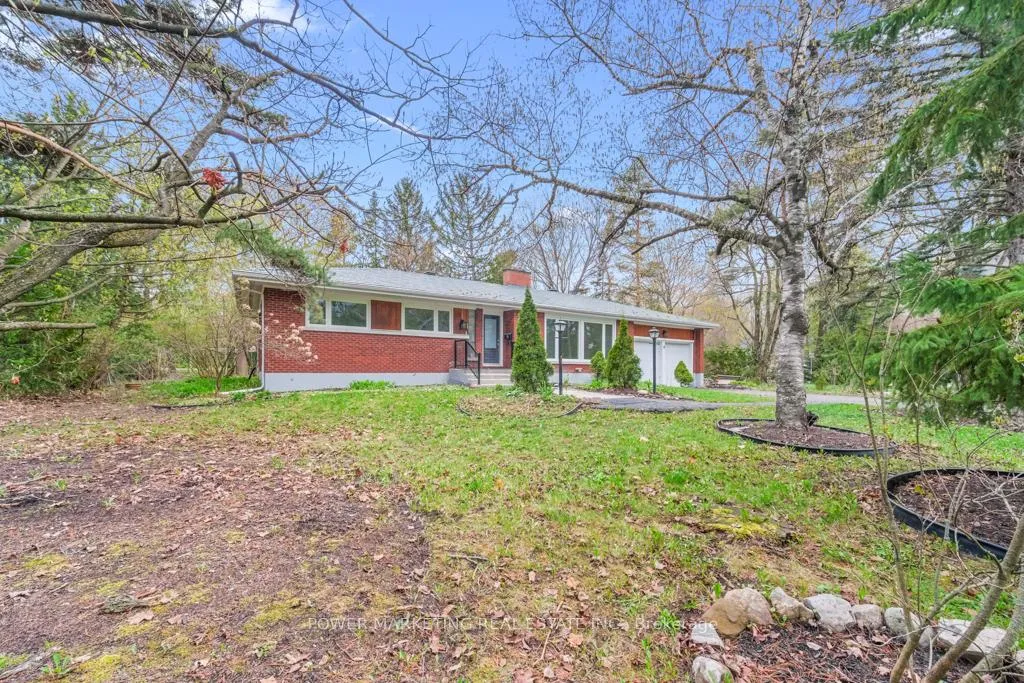 Photo 4 of 17 Rothwell Drive, Ottawa, Rothwell Heights — HOMEH