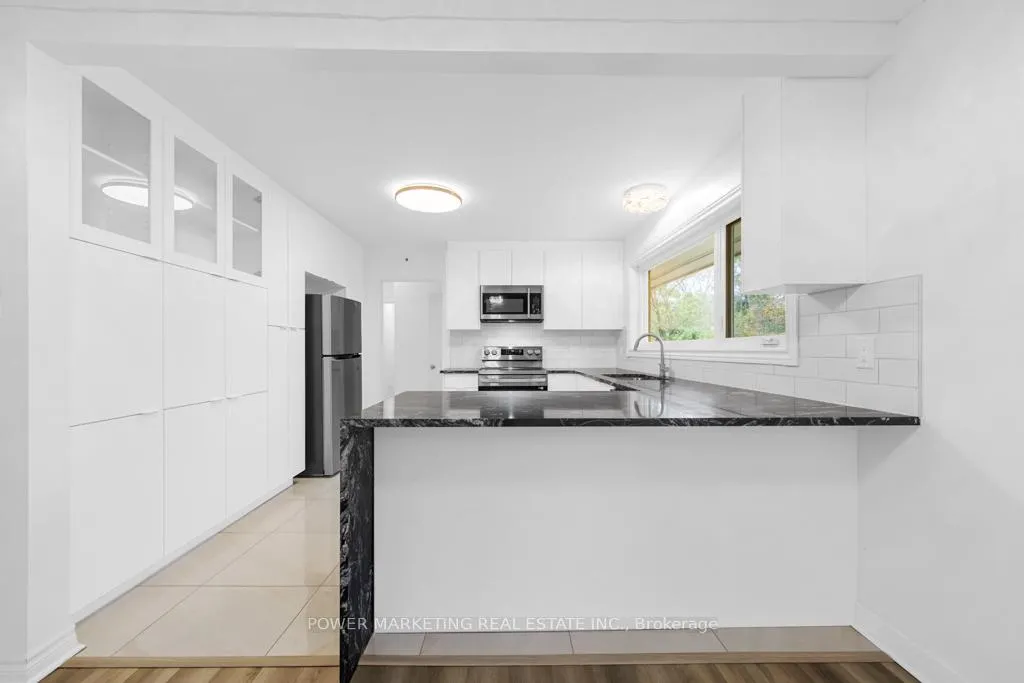 Photo 16 of 17 Rothwell Drive, Ottawa, Rothwell Heights — HOMEH