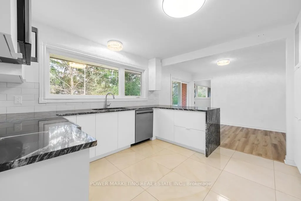 Photo 18 of 17 Rothwell Drive, Ottawa, Rothwell Heights — HOMEH