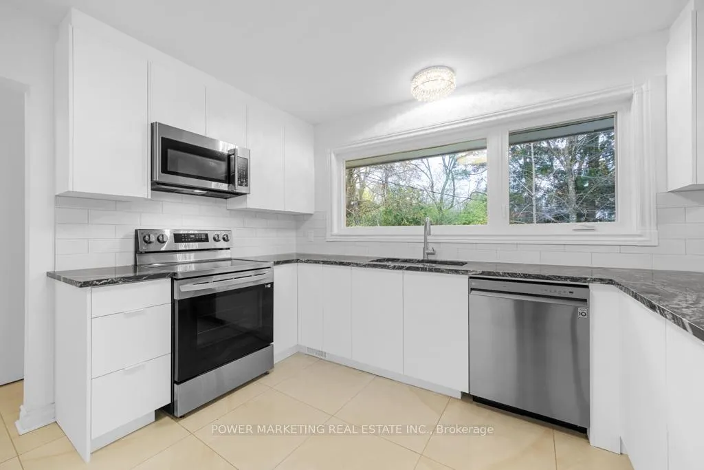 Photo 21 of 17 Rothwell Drive, Ottawa, Rothwell Heights — HOMEH