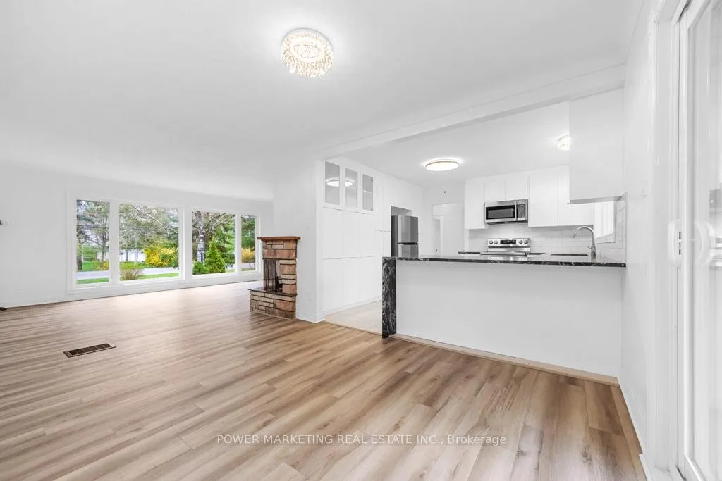Photo 37 of 17 Rothwell Drive, Ottawa, Rothwell Heights — HOMEH