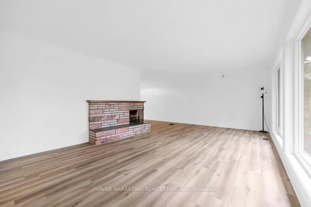 Photo 48 of 17 Rothwell Drive, Ottawa, Rothwell Heights — HOMEH
