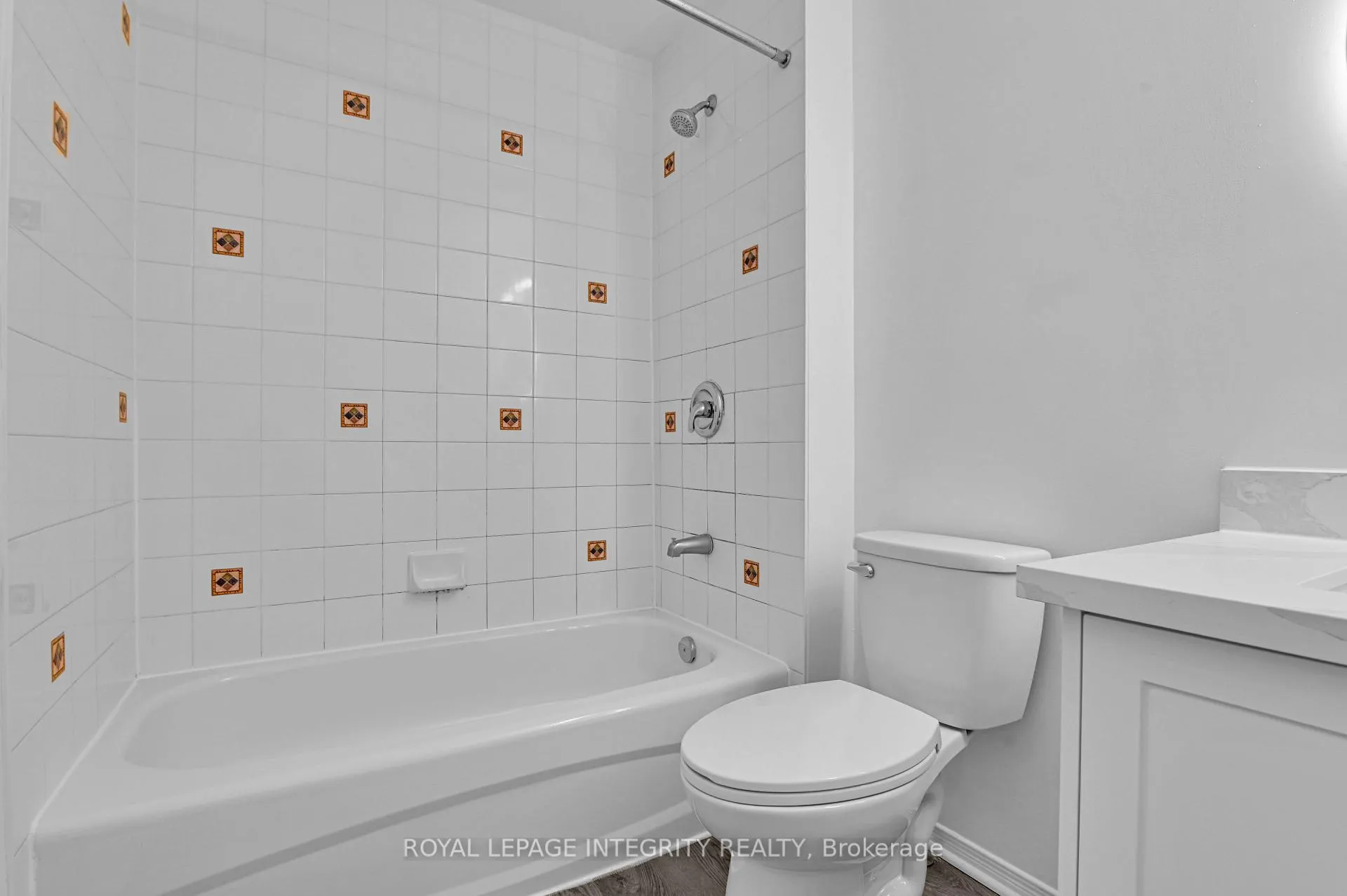 Photo 73 of 137 Tall Oak Private, Ottawa, Riverview Park — HOMEH