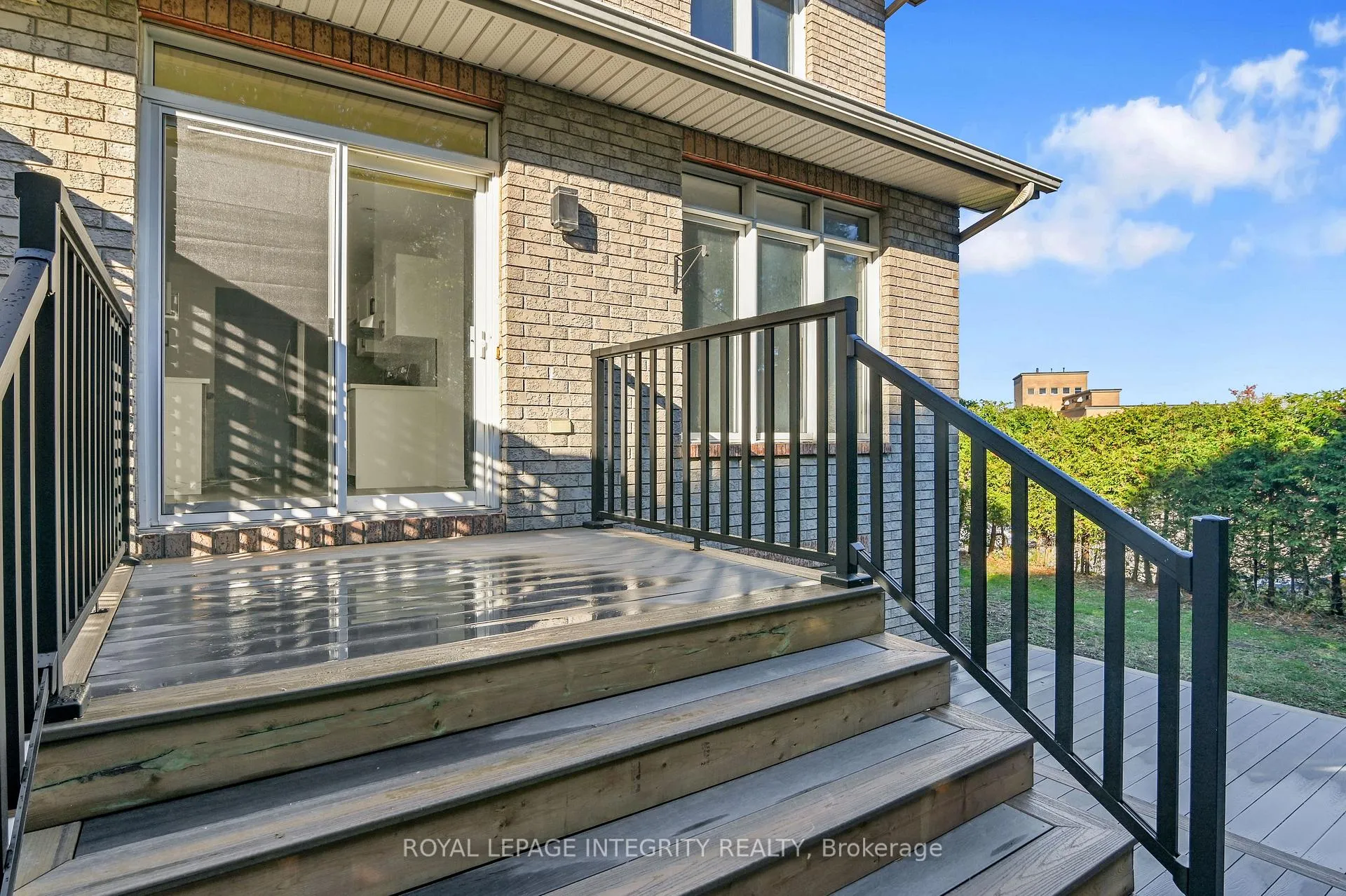 Photo 84 of 137 Tall Oak Private, Ottawa, Riverview Park — HOMEH