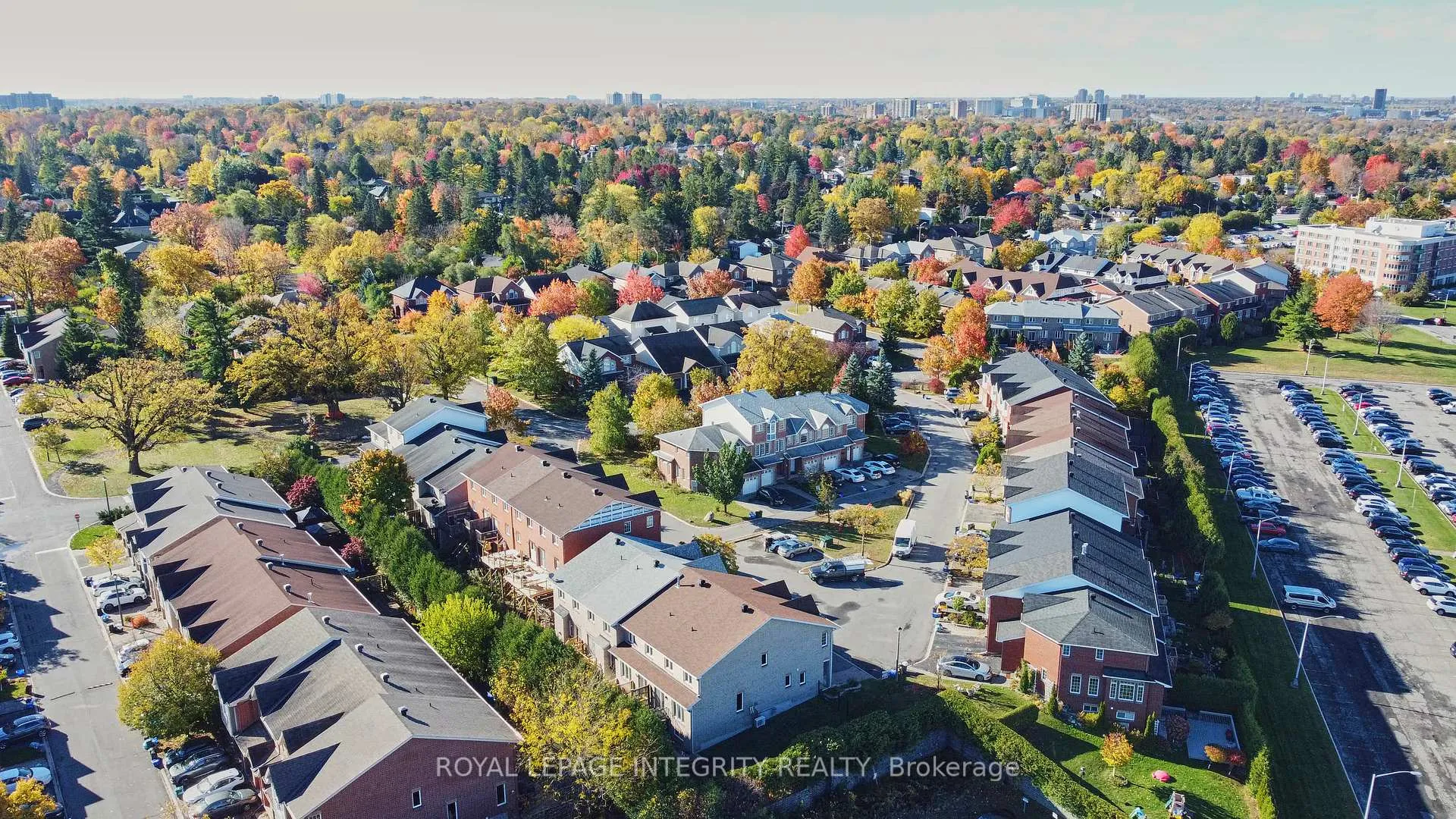 Photo 117 of 137 Tall Oak Private, Ottawa, Riverview Park — HOMEH