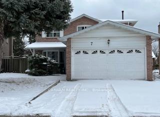 Front of 7 Hillbeck Crescent