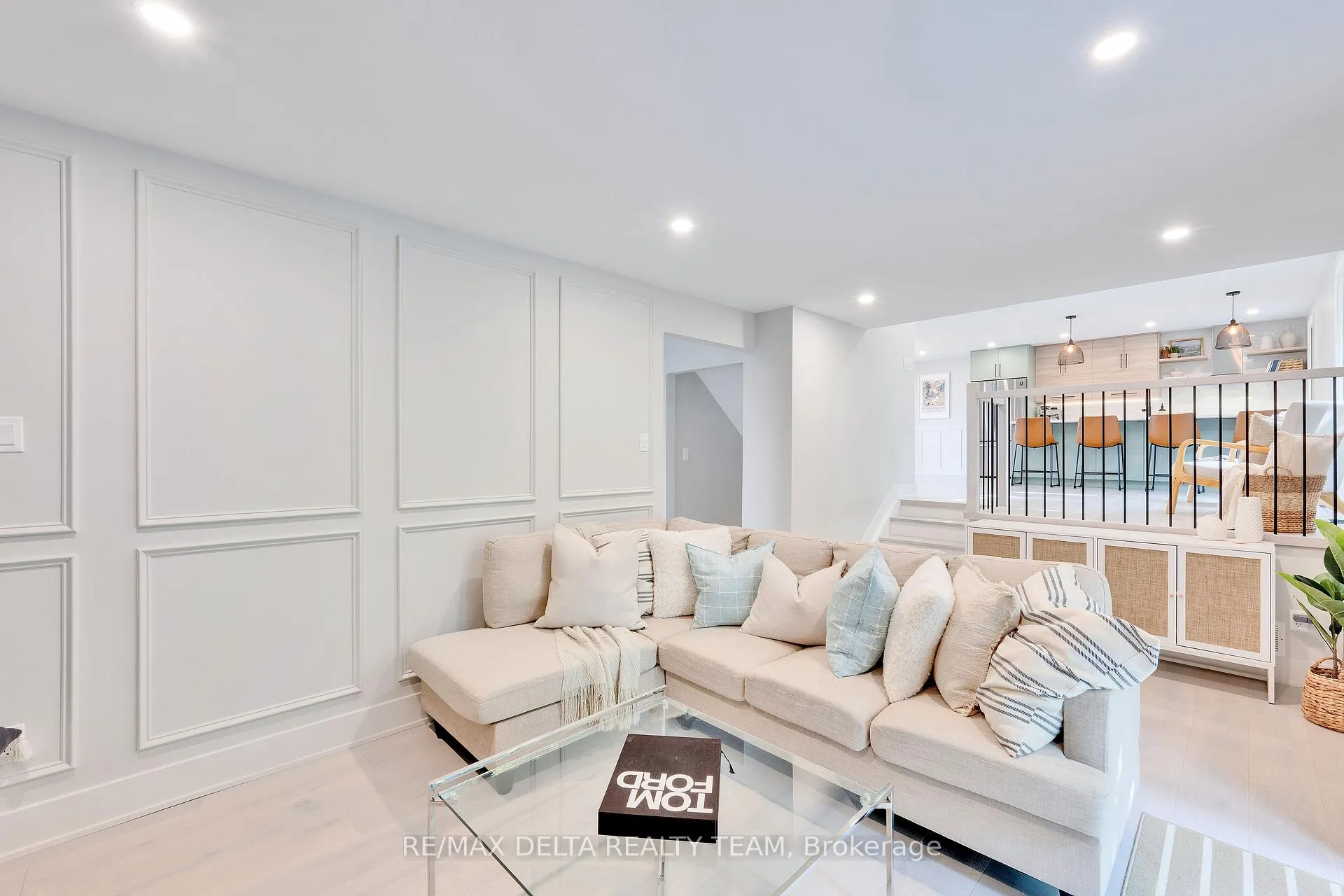 Photo 13 of 2556 Gravelle Crescent, Ottawa, Blackburn Hamlet — HOMEH
