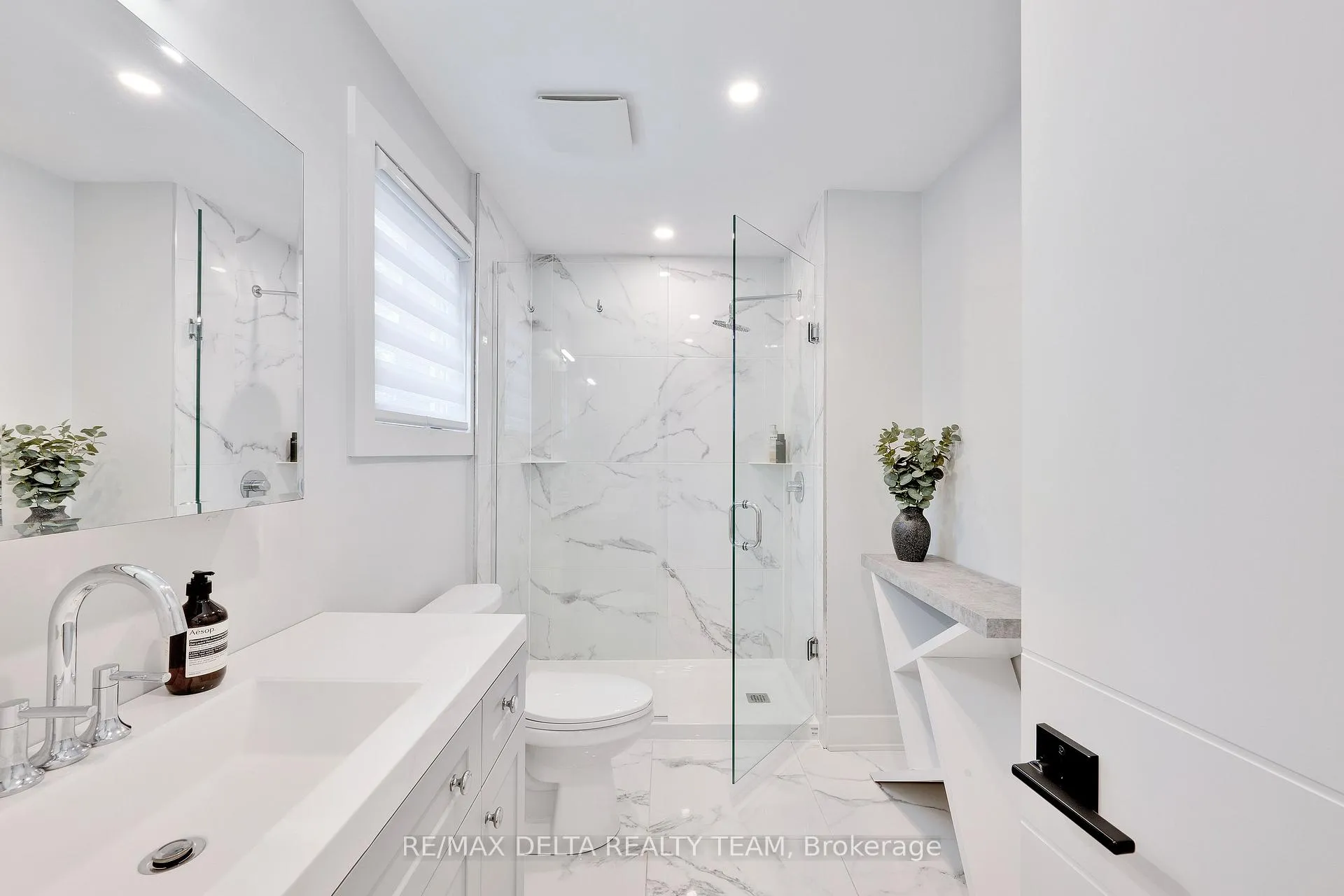 Photo 22 of 2556 Gravelle Crescent, Ottawa, Blackburn Hamlet — HOMEH