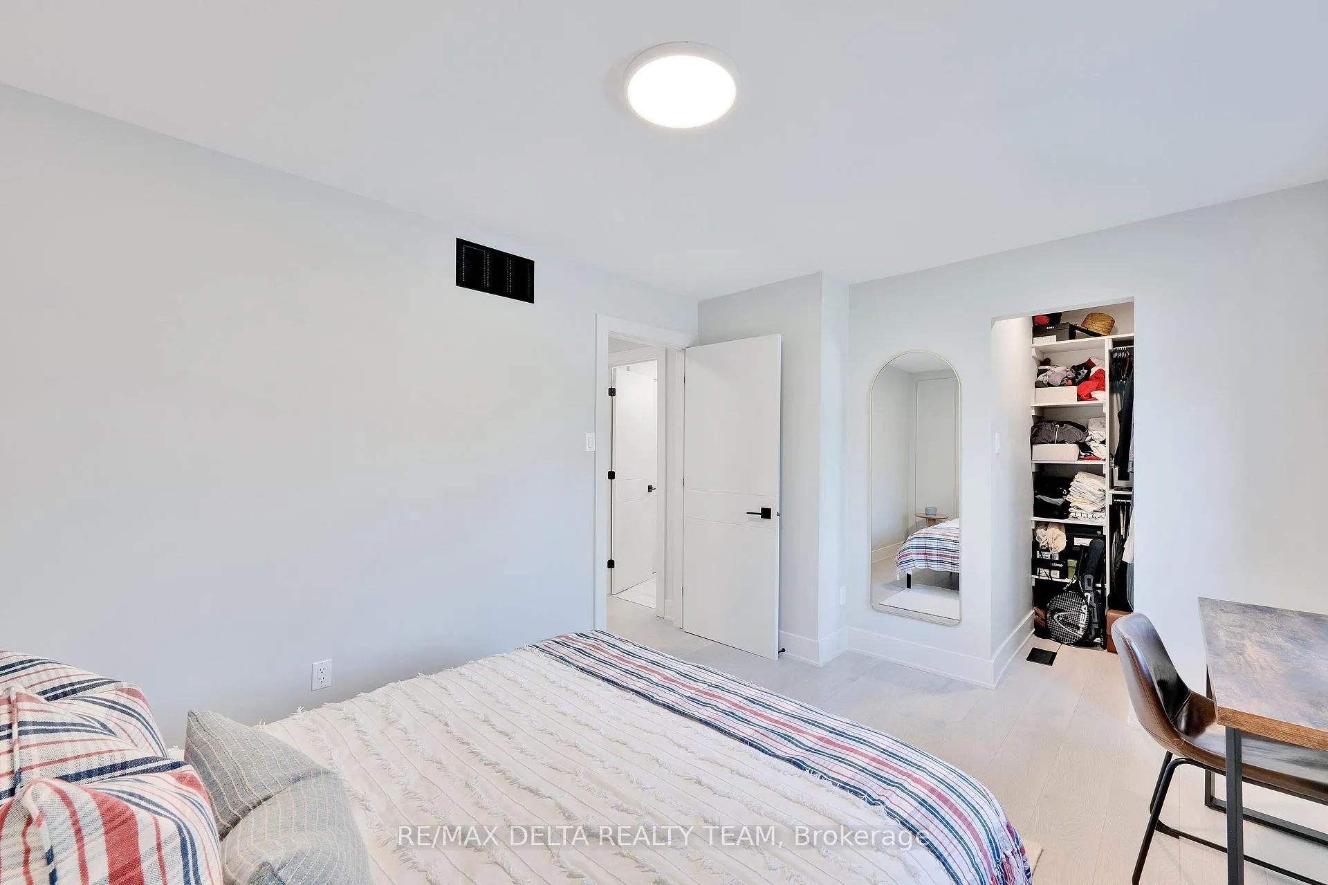 Photo 25 of 2556 Gravelle Crescent, Ottawa, Blackburn Hamlet — HOMEH