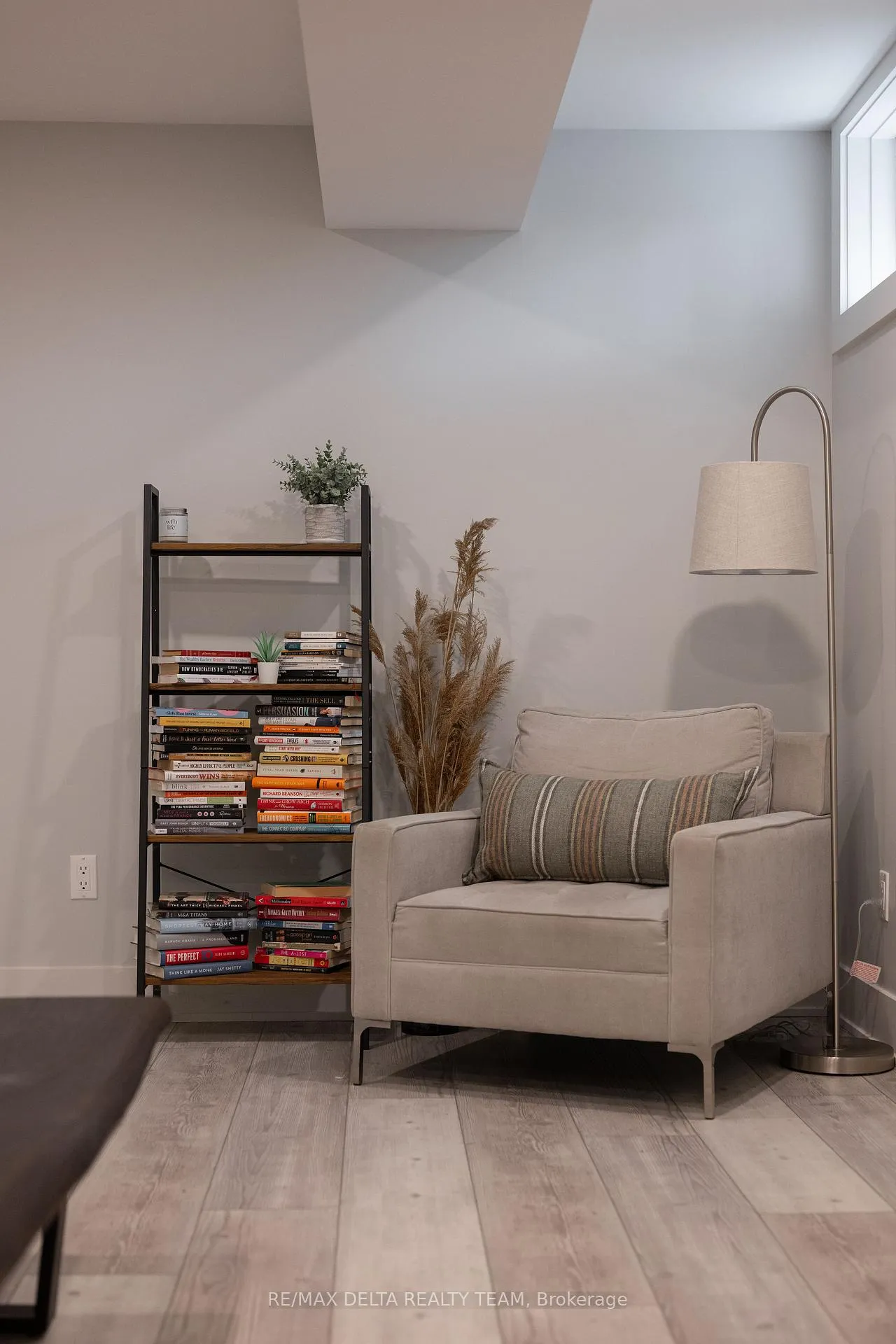 Photo 44 of 2556 Gravelle Crescent, Ottawa, Blackburn Hamlet — HOMEH