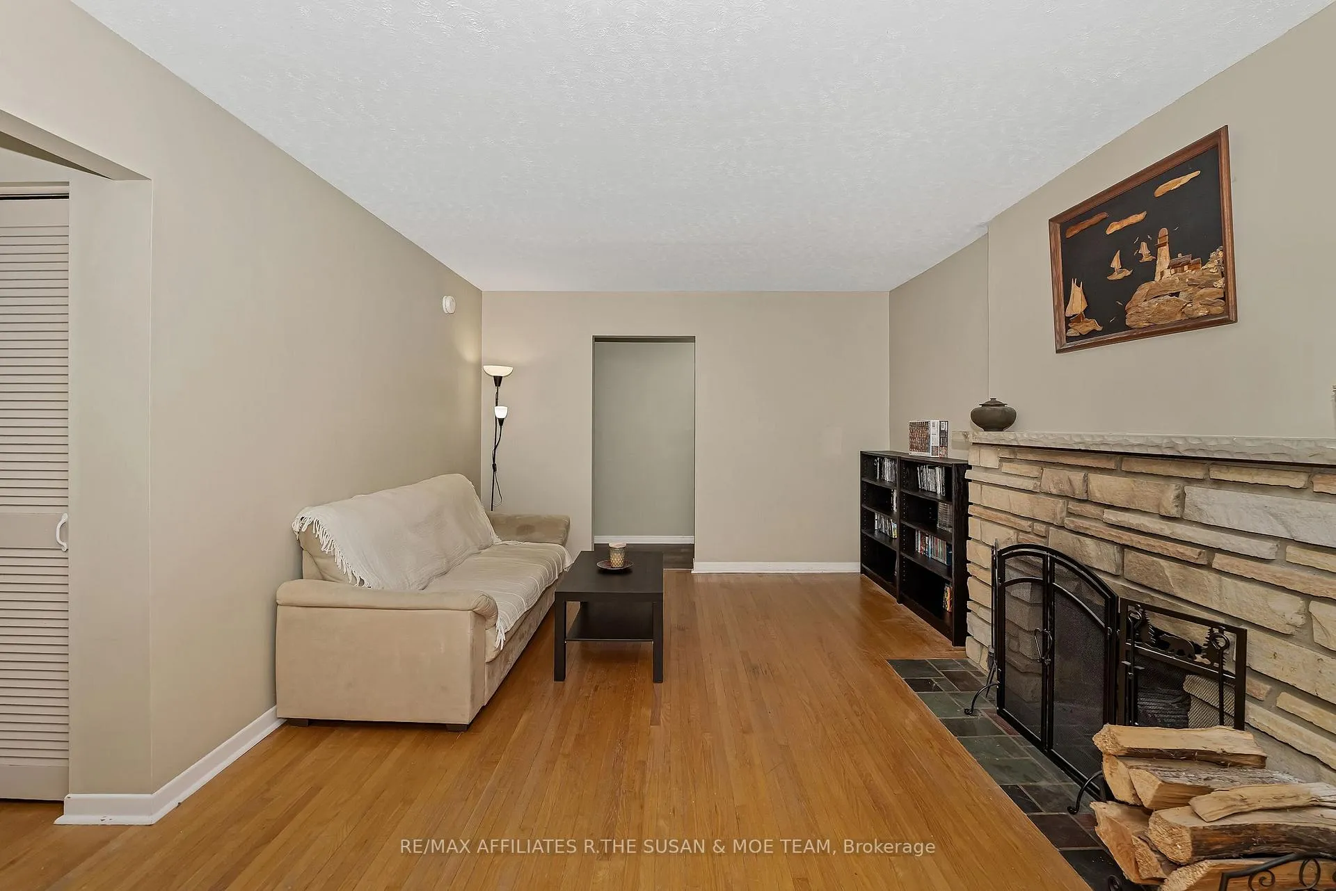 Photo 38 of 596 Dickinson Avenue, Ottawa, Riverside Park South — HOMEH