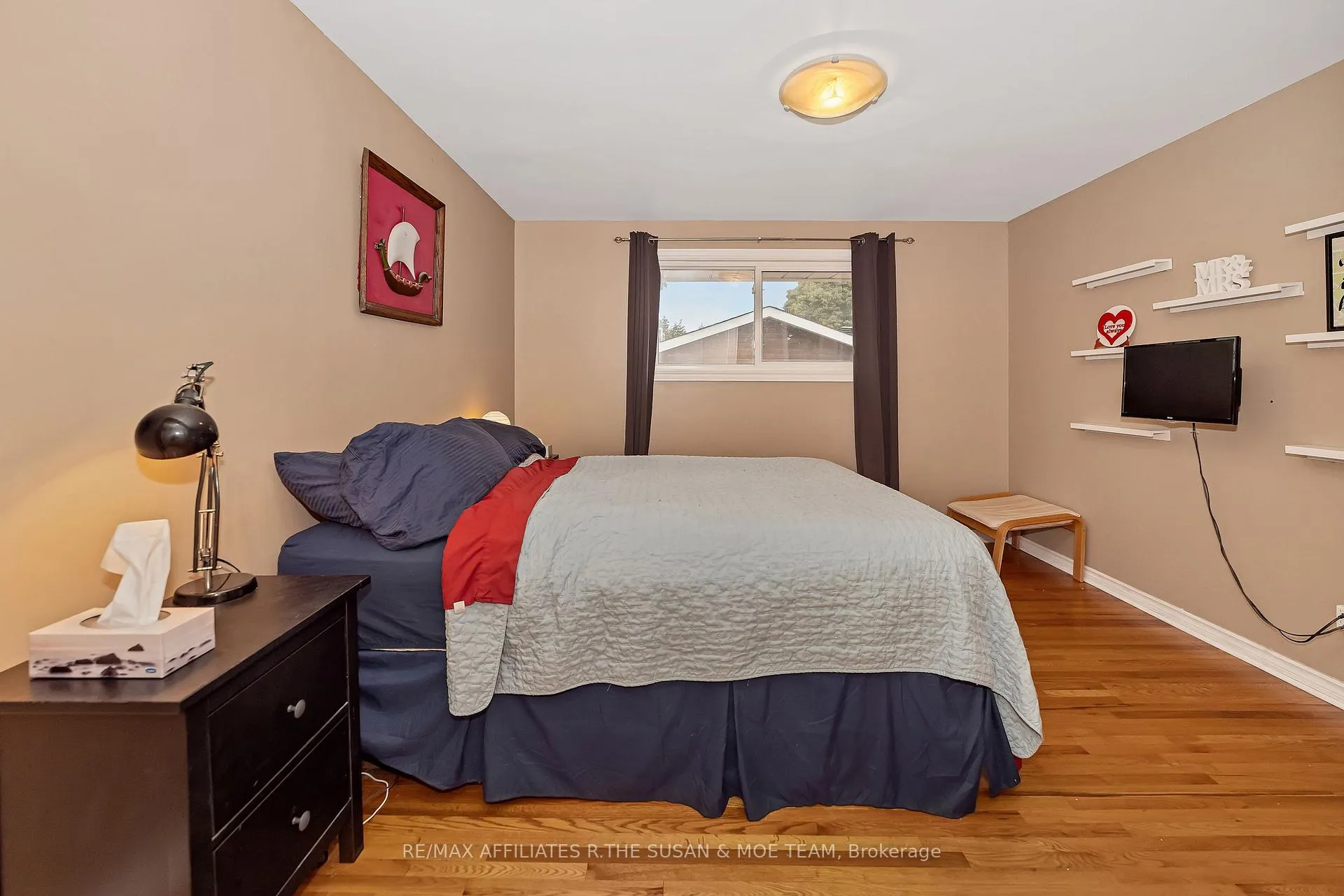 Photo 119 of 596 Dickinson Avenue, Ottawa, Riverside Park South — HOMEH