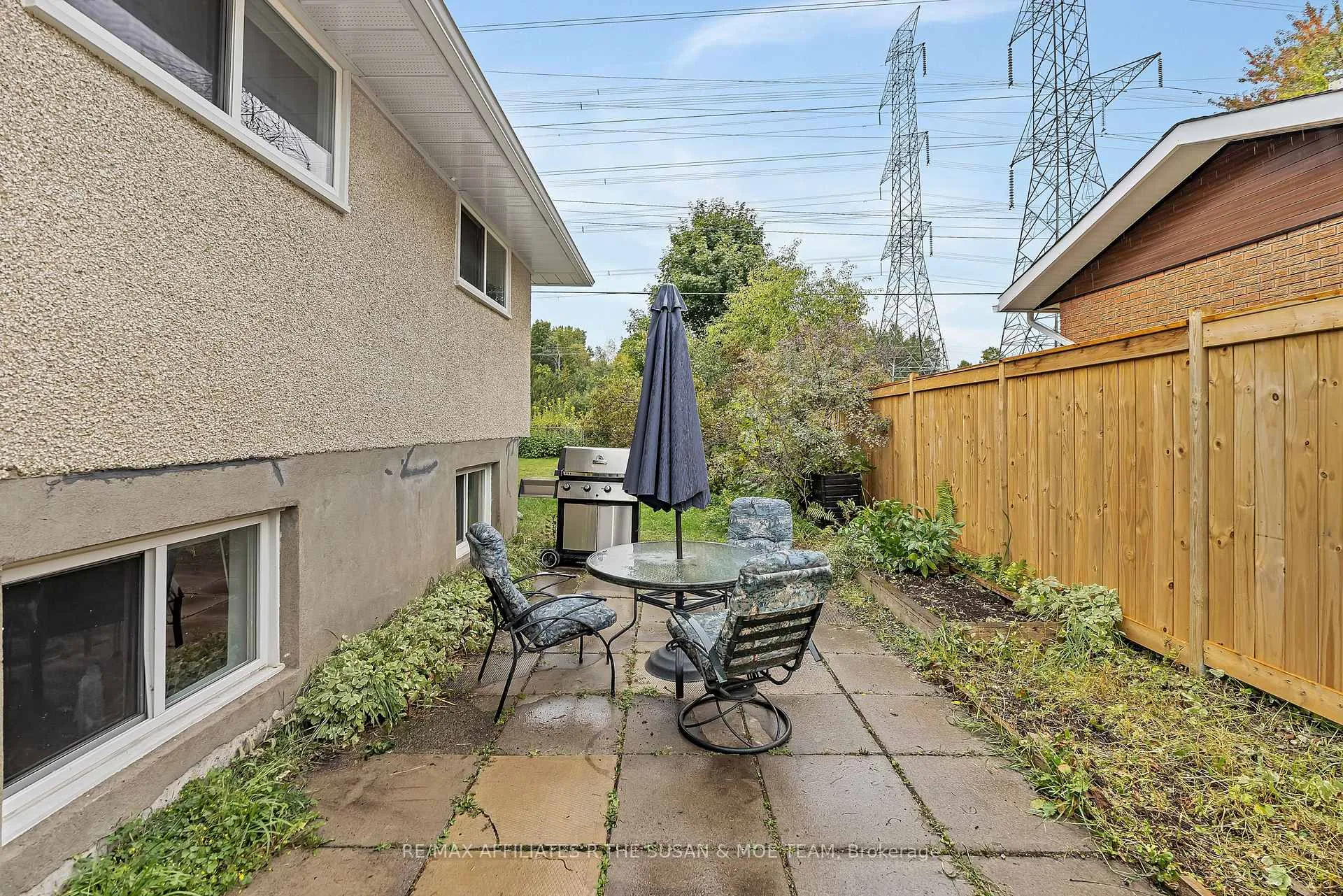 Photo 132 of 596 Dickinson Avenue, Ottawa, Riverside Park South — HOMEH