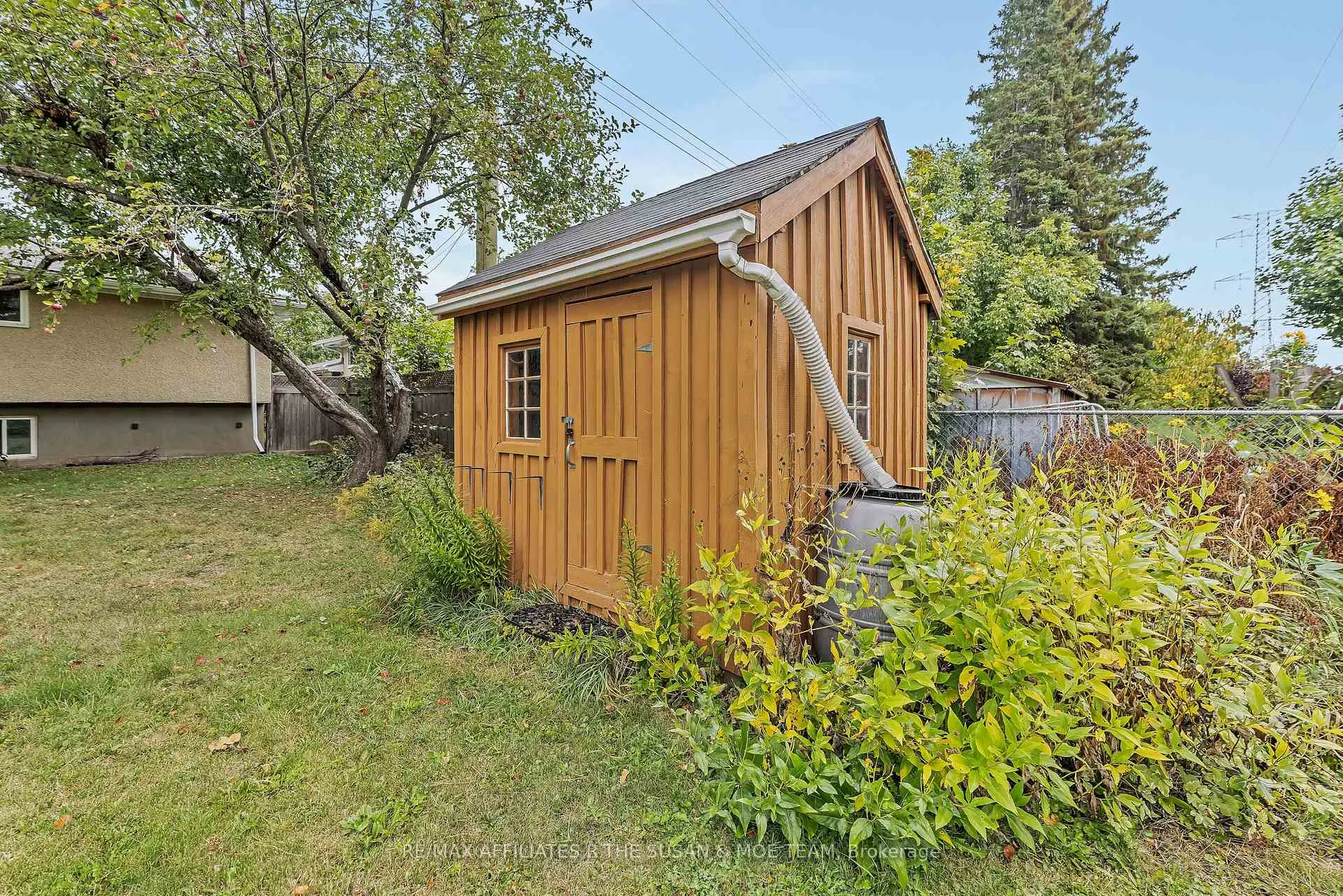 Photo 149 of 596 Dickinson Avenue, Ottawa, Riverside Park South — HOMEH