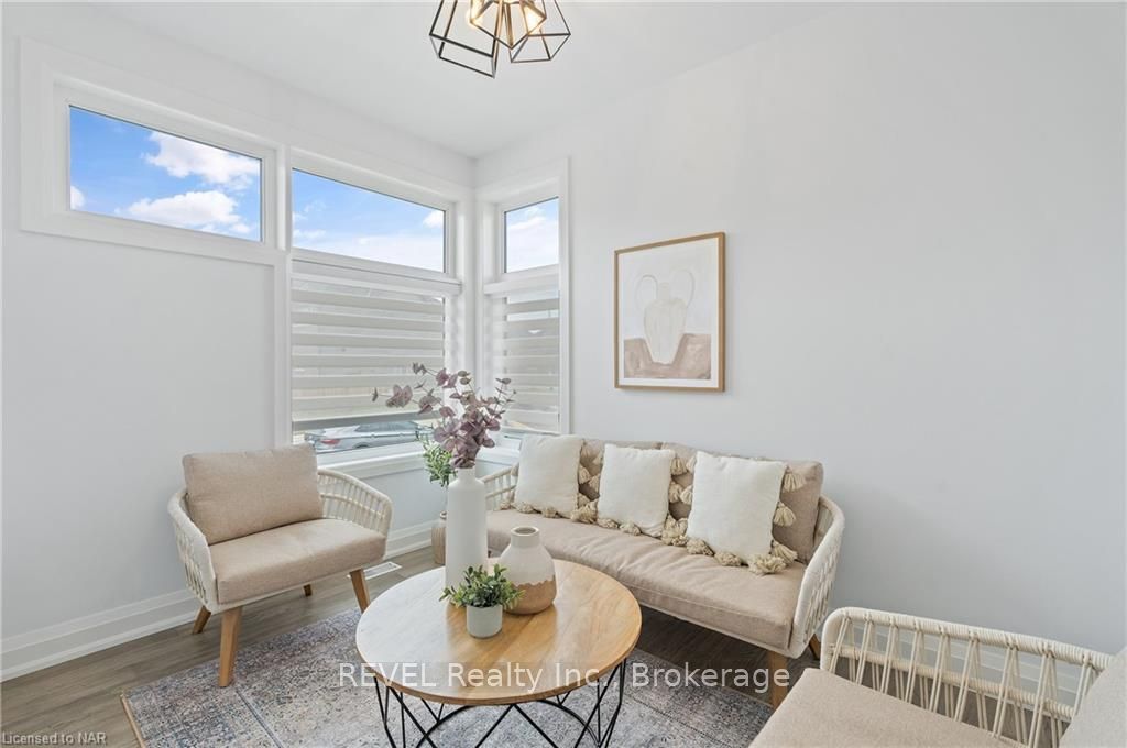 Photo 22 of 24 Sparkle Drive, Thorold, Rolling Meadows — HOMEH