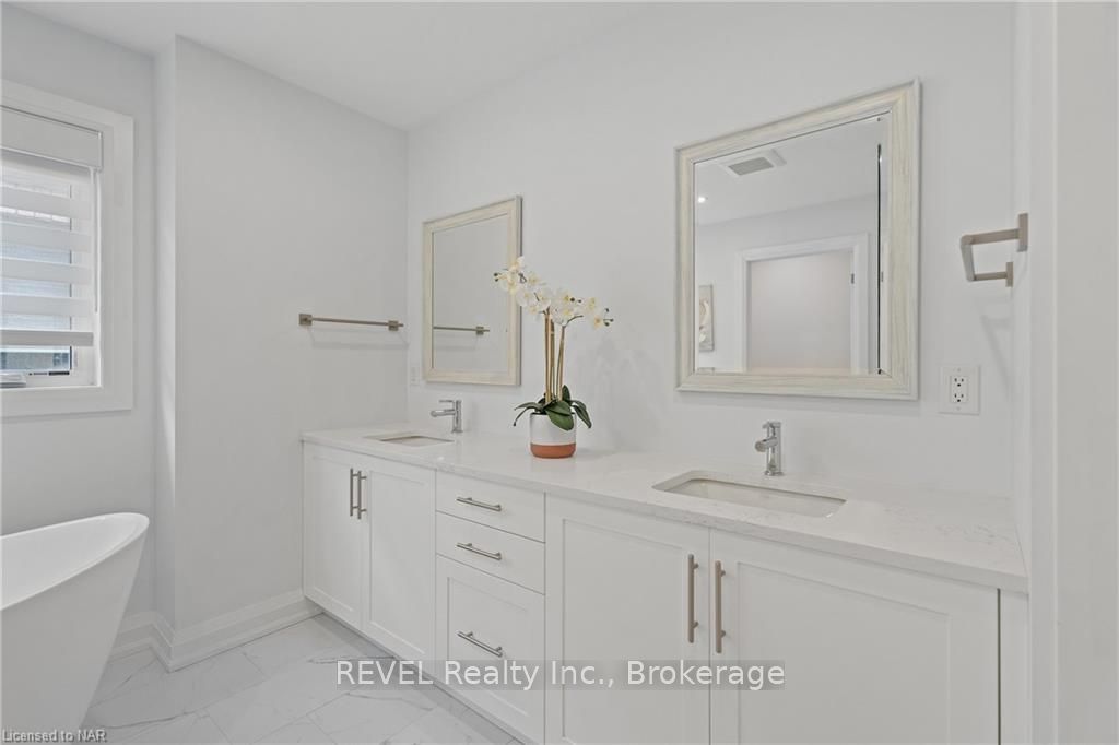 Photo 26 of 24 Sparkle Drive, Thorold, Rolling Meadows — HOMEH