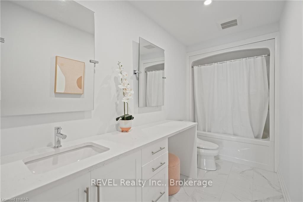 Photo 31 of 24 Sparkle Drive, Thorold, Rolling Meadows — HOMEH