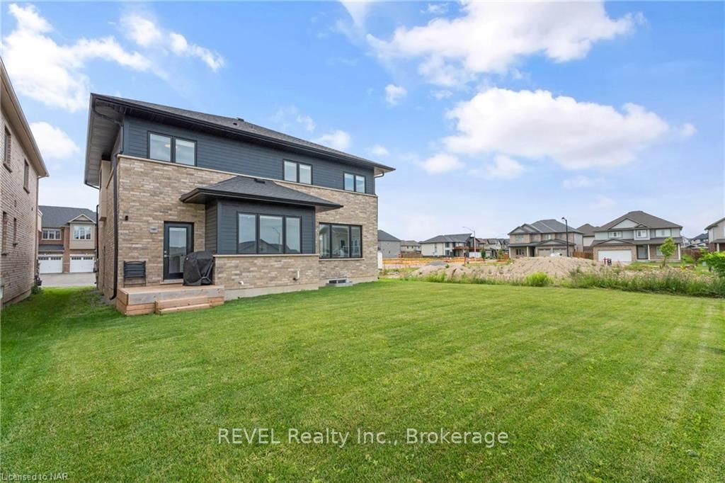 Photo 37 of 24 Sparkle Drive, Thorold, Rolling Meadows — HOMEH